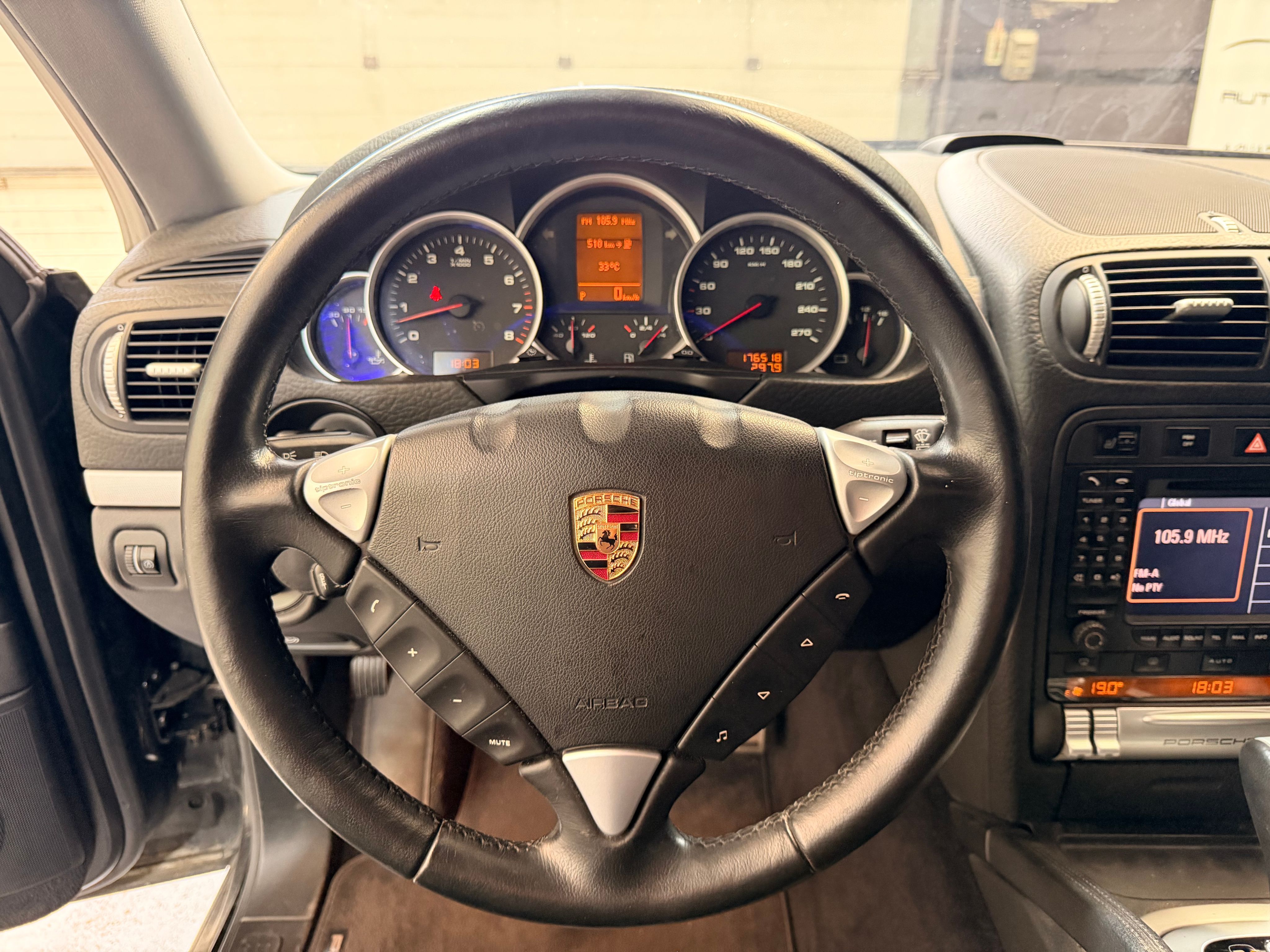 Porsche Cayenne S 2005 — tableau de bord (15)