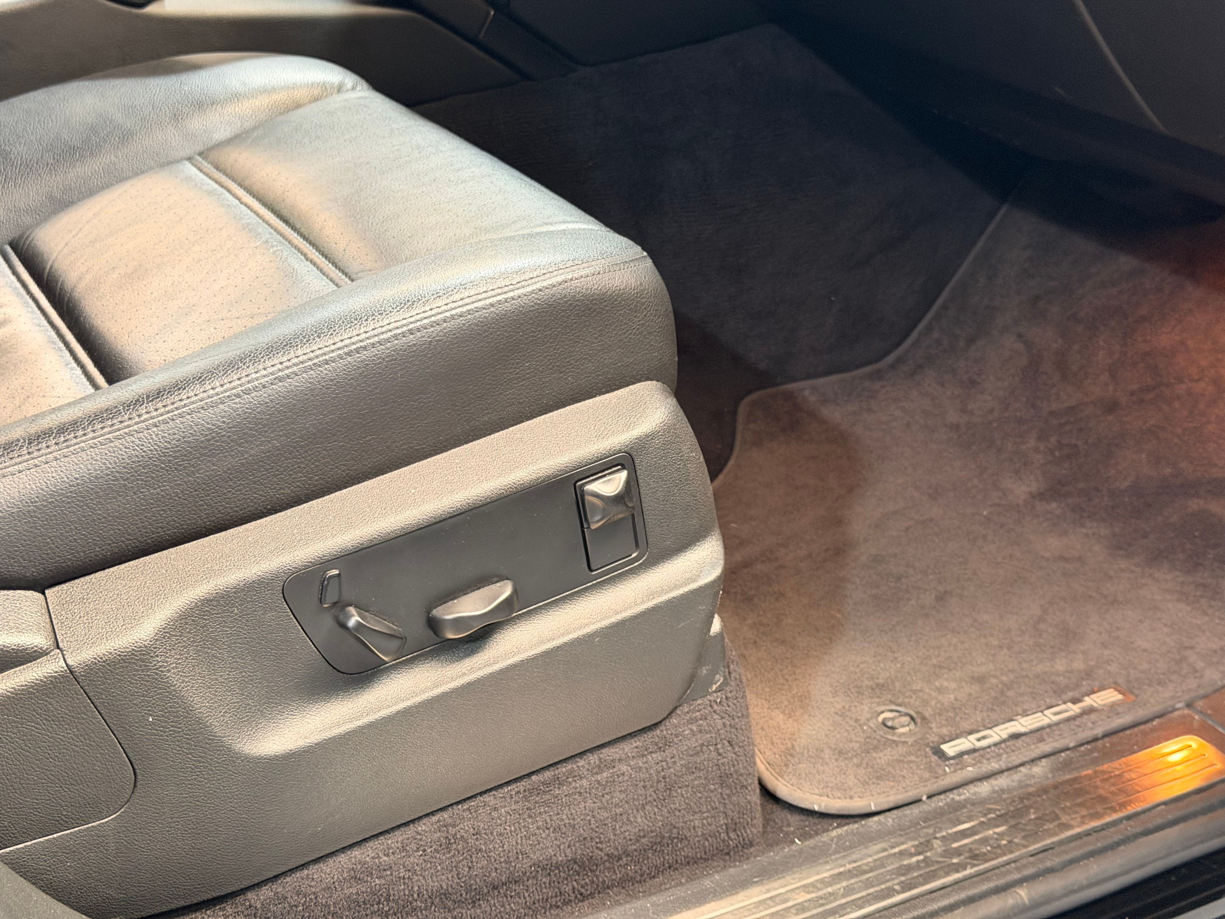 Porsche Cayenne S 2005 — sieges (26)
