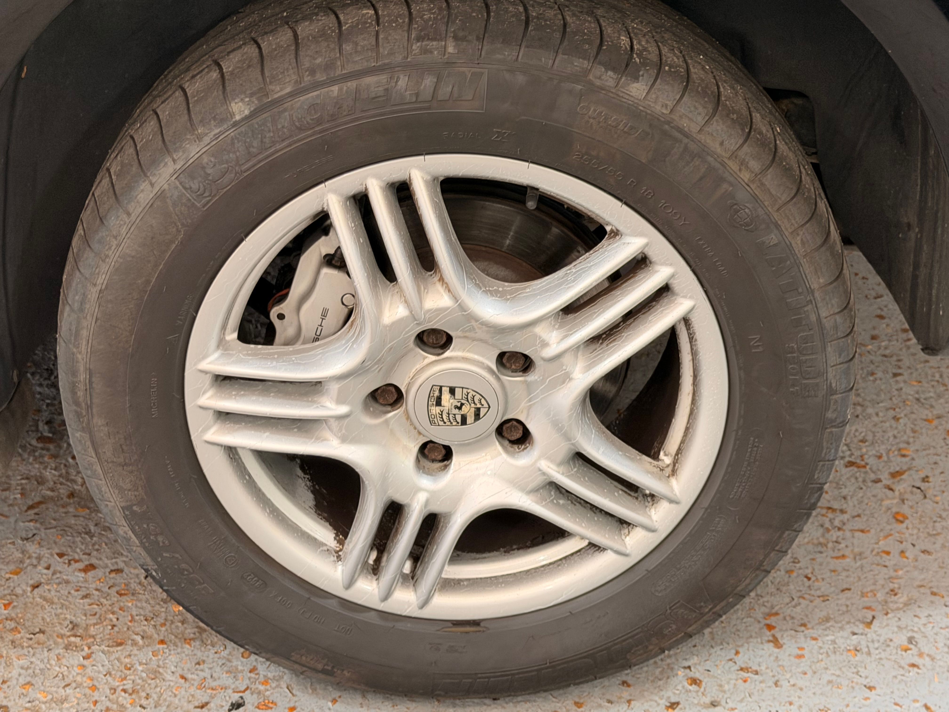 Porsche Cayenne S 2005 — jante et pneumatique (34)