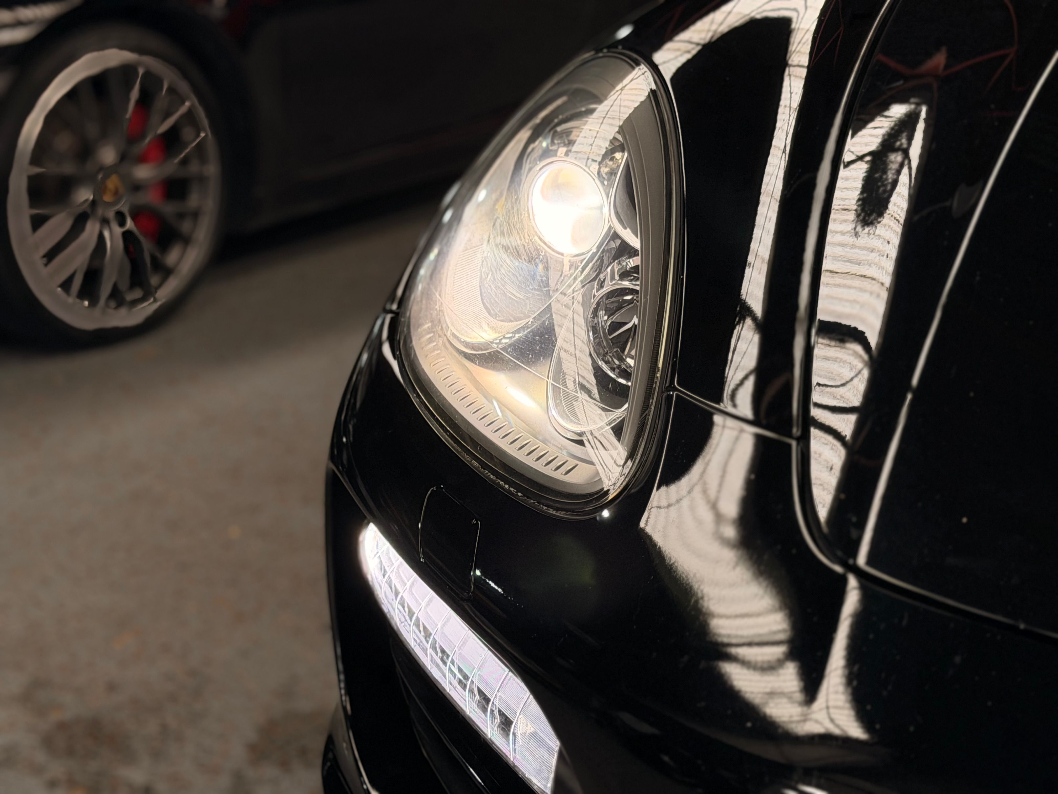 Porsche Cayenne II Turbo 4.8 500cv PDK Full options 2011 — detail (33)