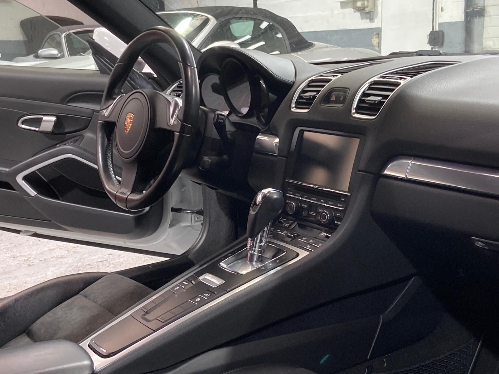 Porsche 981 Cayman 2.7 275cv PDK 52000 km 2016 — photo (8)