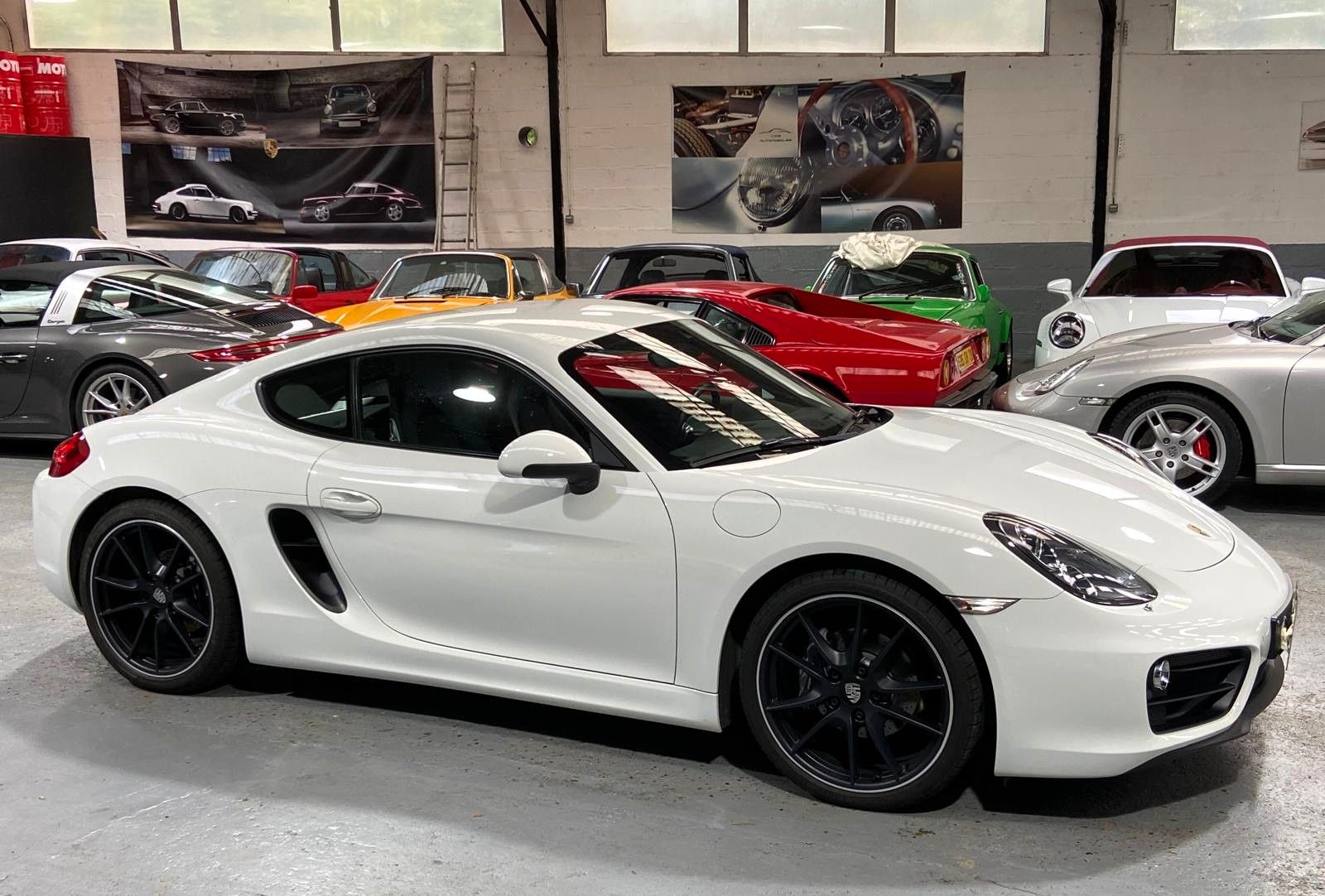 Porsche 981 Cayman 2.7 275cv PDK 52000 km 2016 — photo (3)