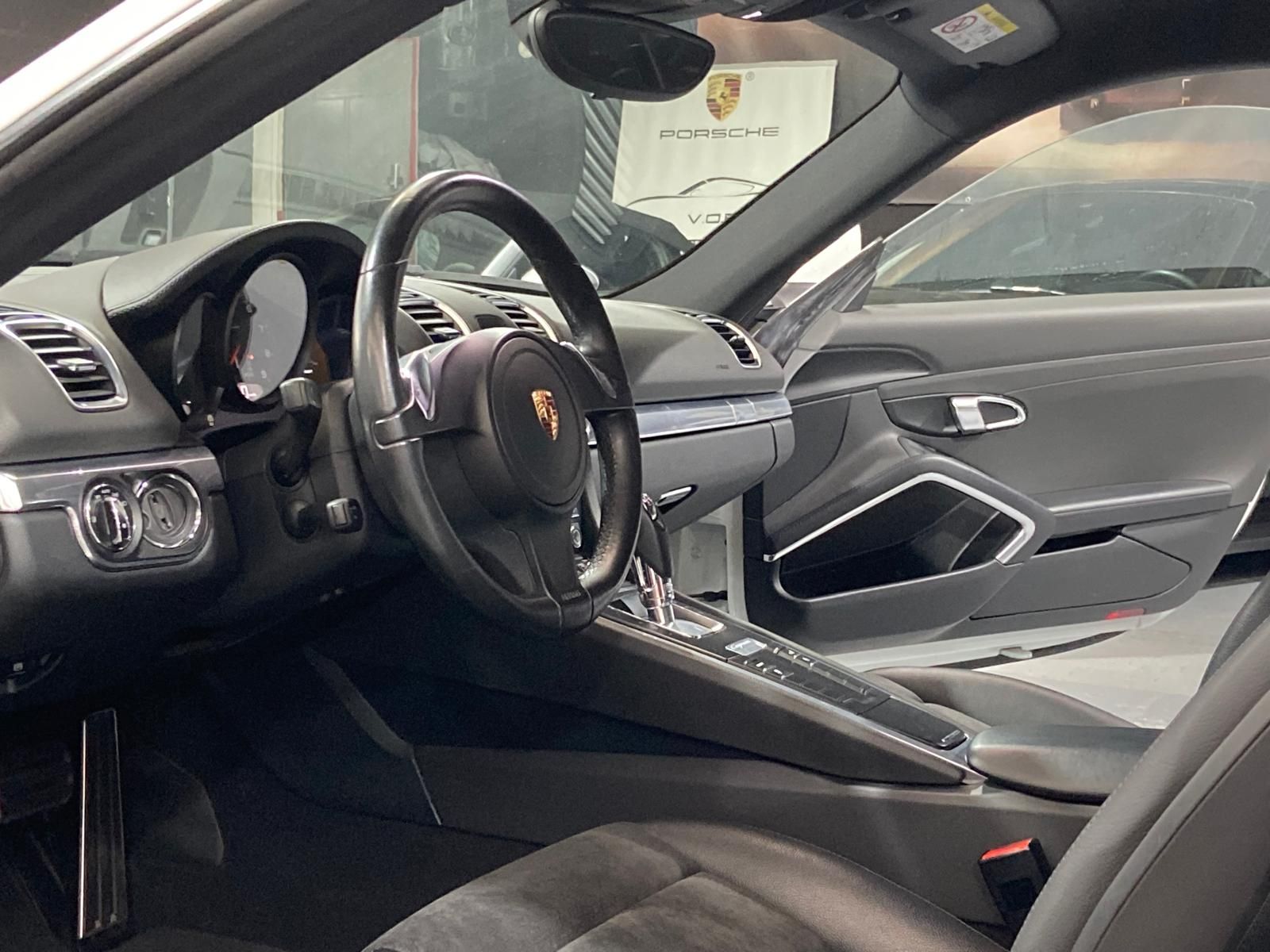 Porsche 981 Cayman 2.7 275cv PDK 52000 km 2016 — photo (14)