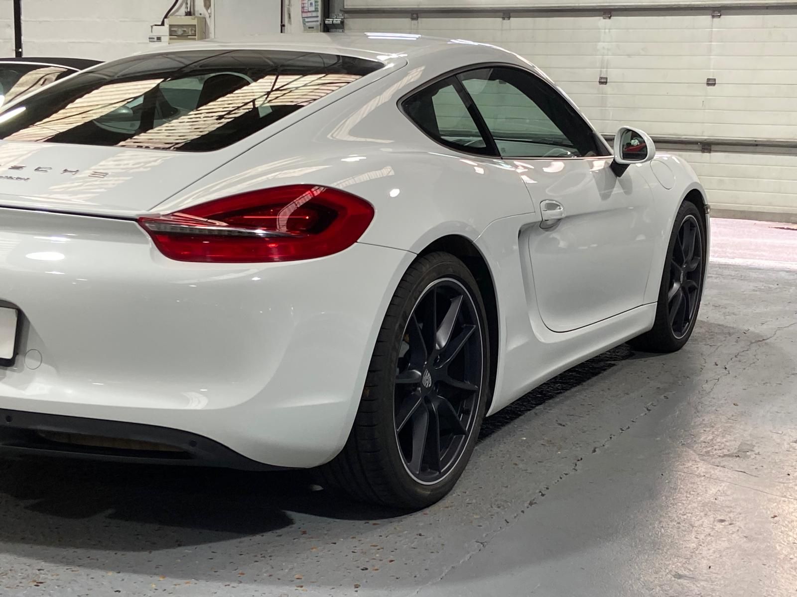 Porsche 981 Cayman 2.7 275cv PDK 52000 km 2016 — photo (24)