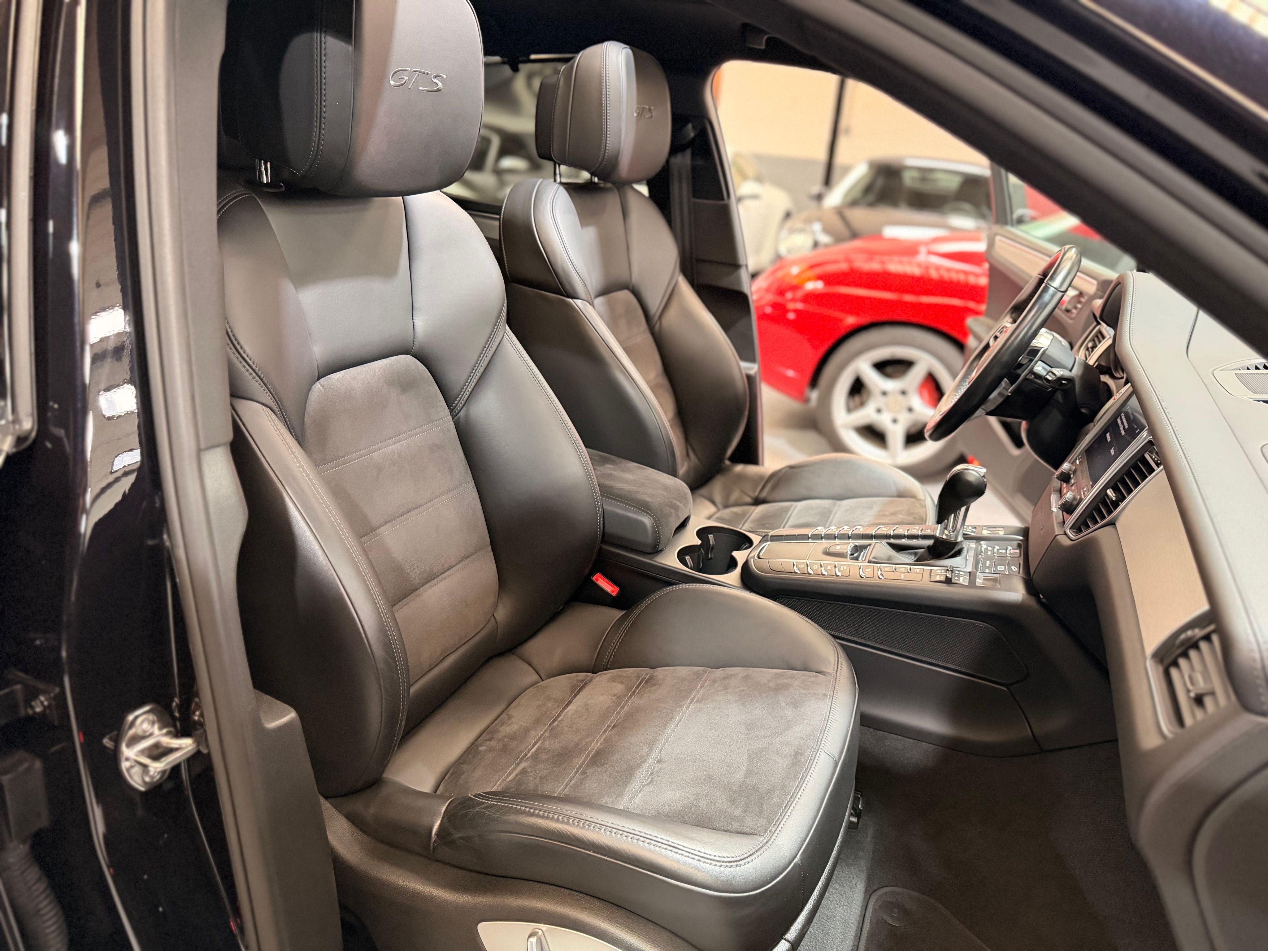 Porsche Macan GTS 3.0 360cv PDK France garantie de 24mois 2017 — photo (12)