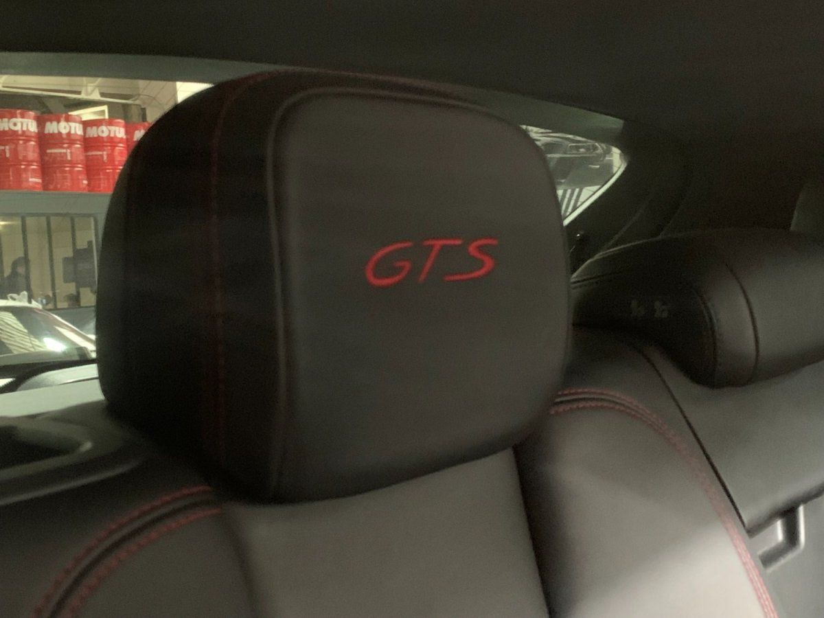 Porsche Macan GTS 2017 — sieges (28)