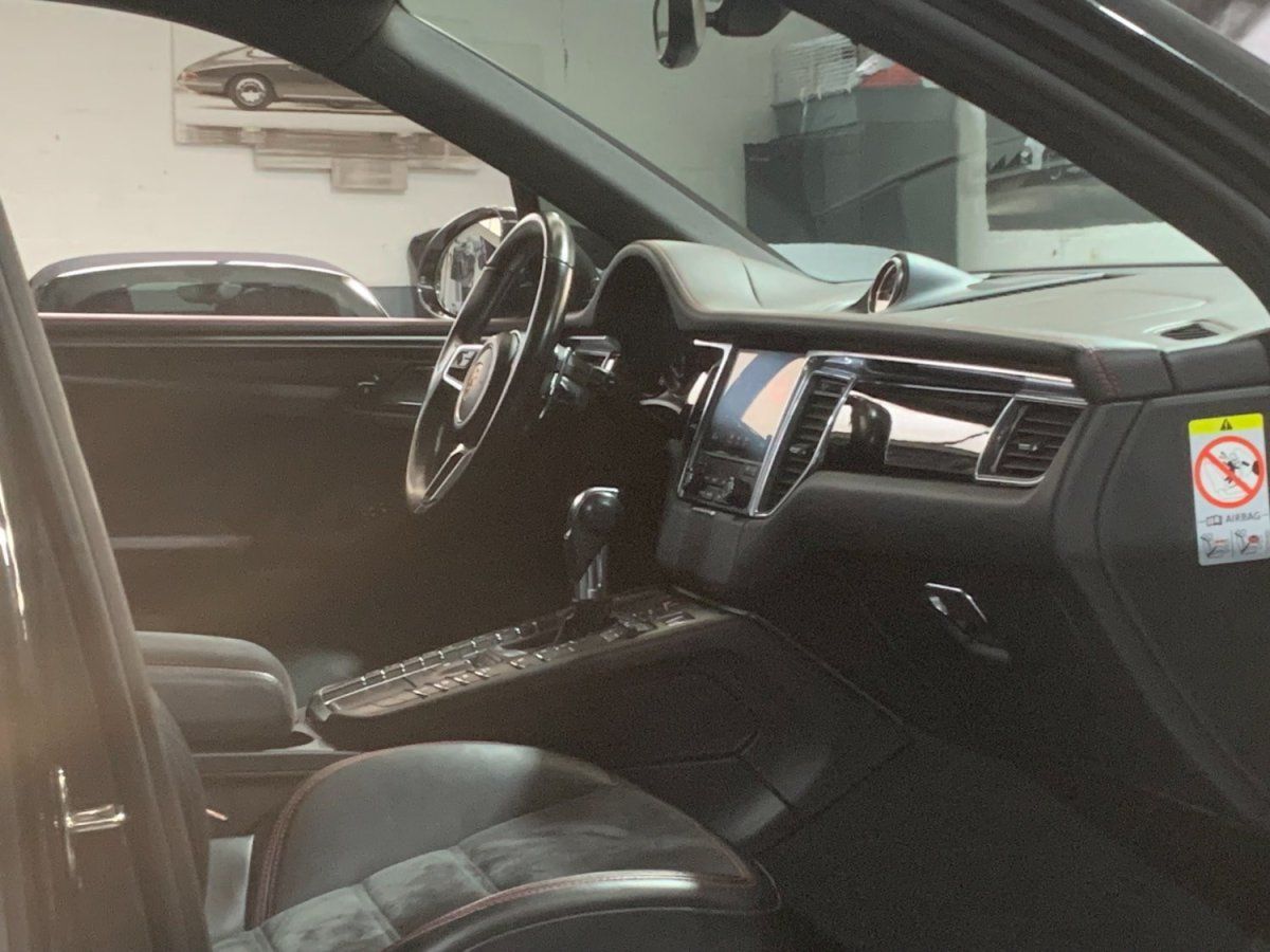 Porsche Macan GTS 2017 — habitacle (21)