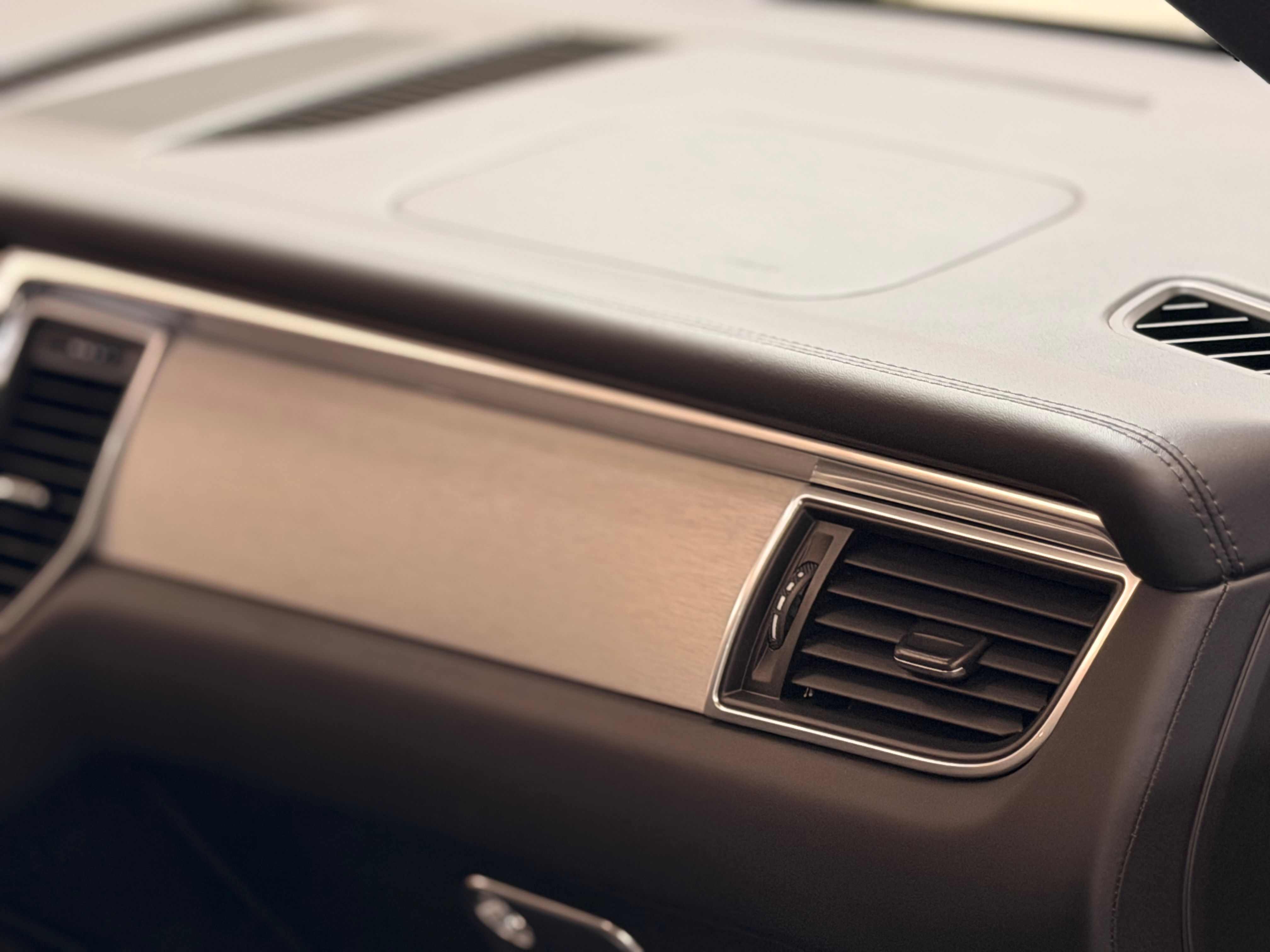 Porsche Macan GTS 3.6 360CV PDK 2017 2016 — detail (41)