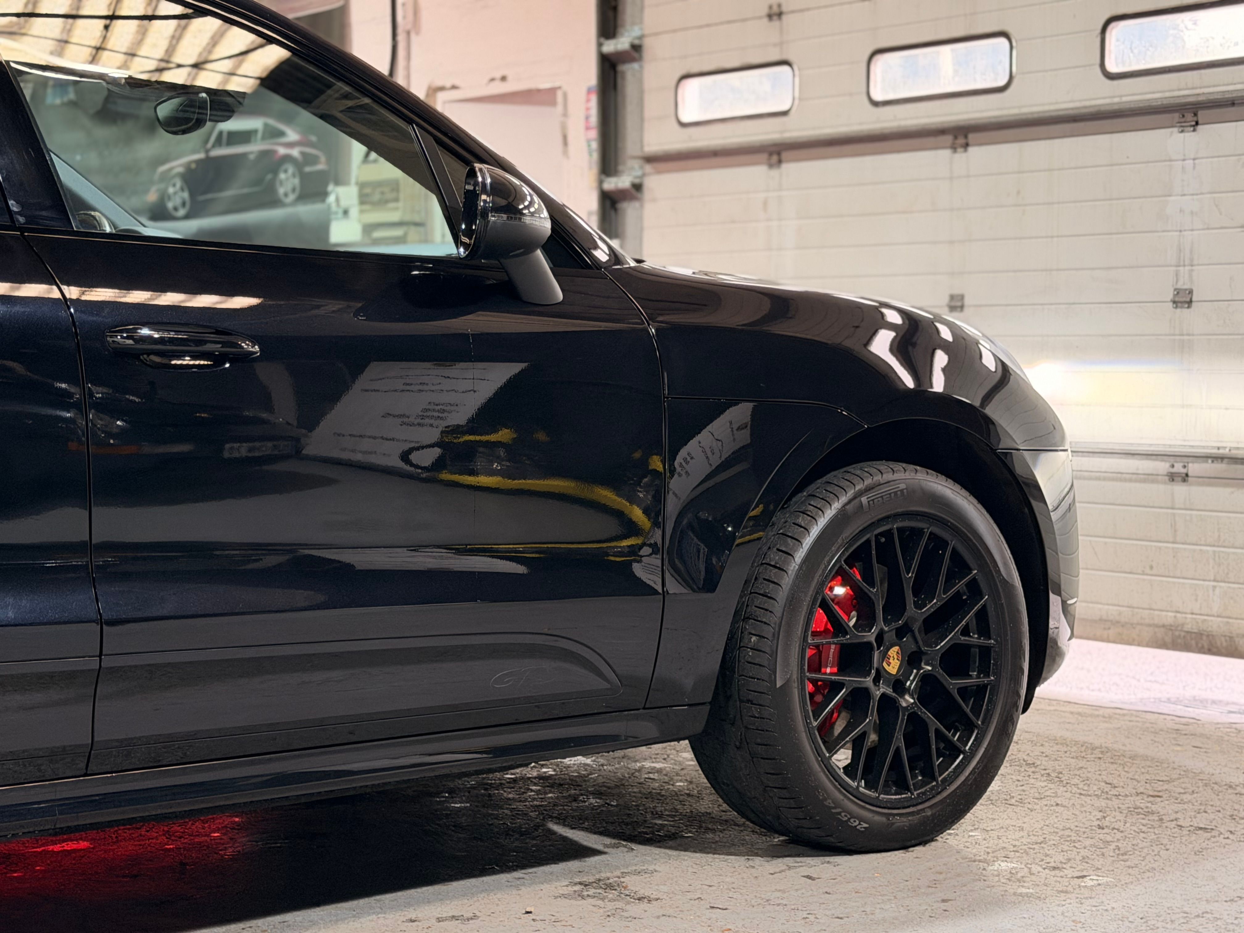 Porsche Macan GTS 3.6 360CV PDK 2017 2016 — profil lateral (6)