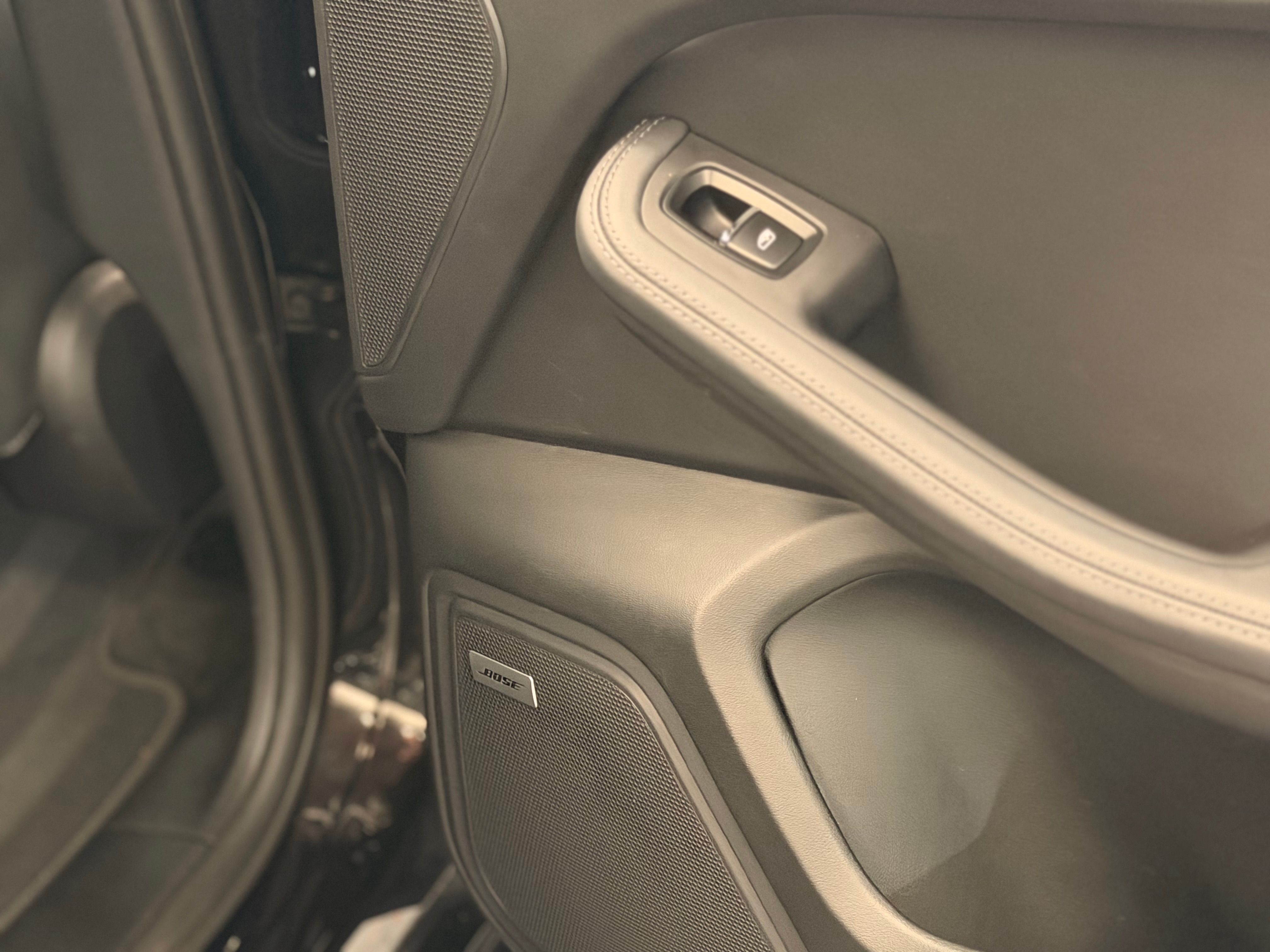 Porsche Macan GTS PDK 2.9 380cv  2022 66000 km France 2022 — detail (52)