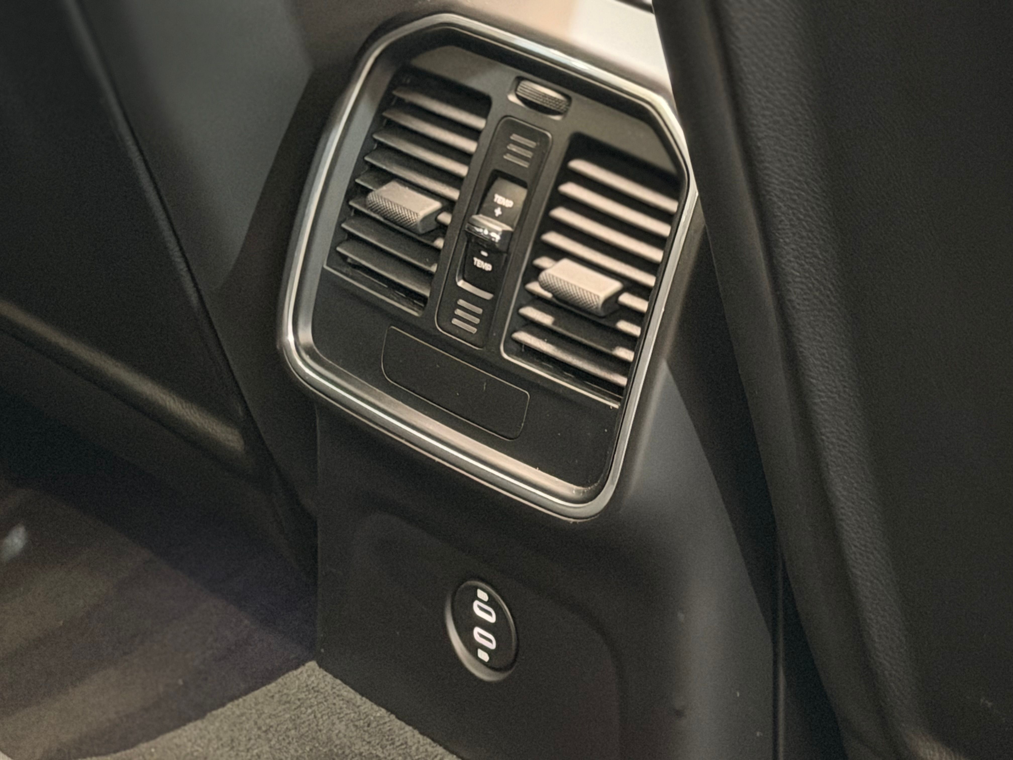 Porsche Macan GTS PDK 2.9 380cv  2022 66000 km France 2022 — detail (53)