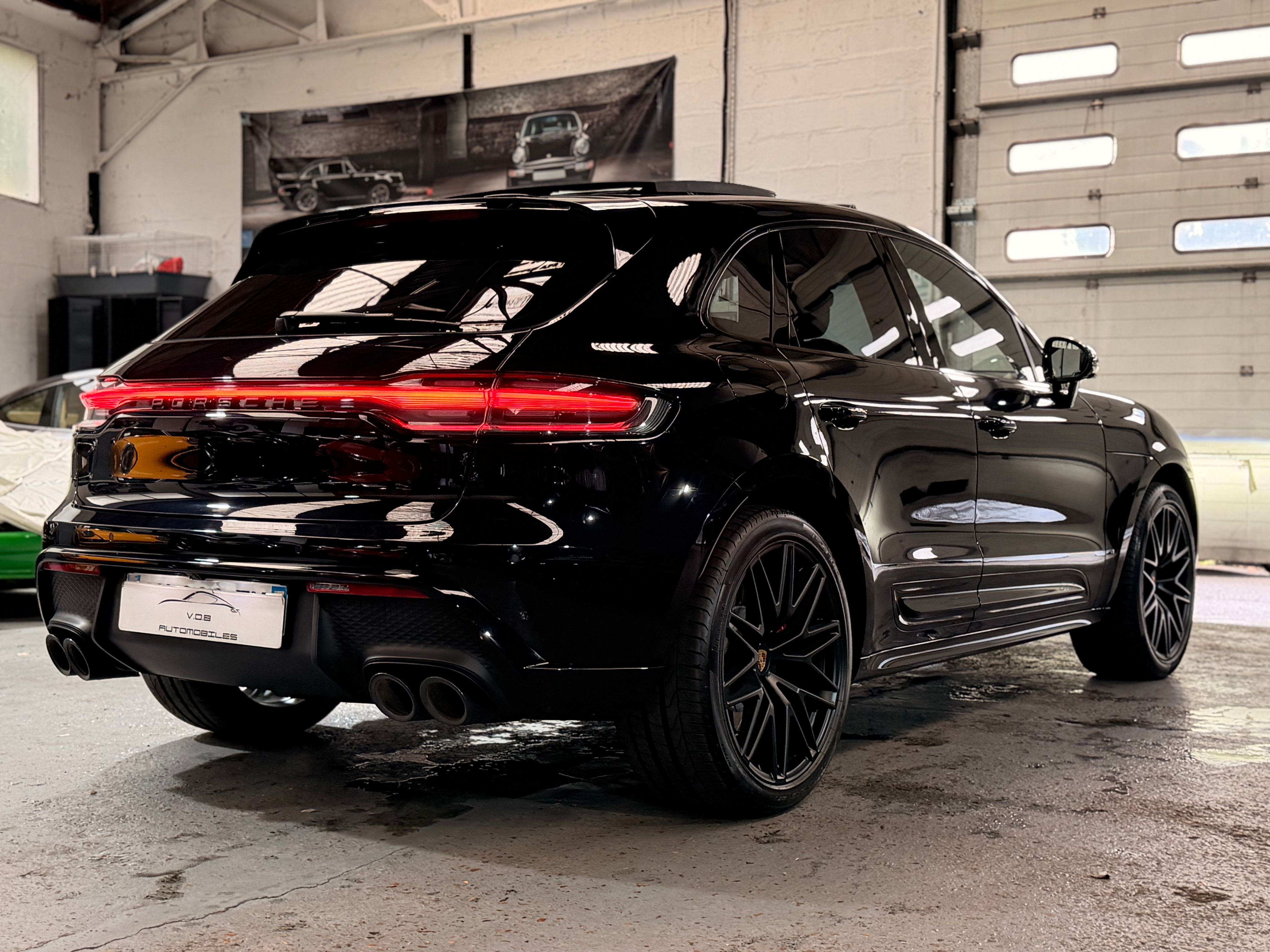 Porsche Macan GTS PDK 2.9 380cv  2022 66000 km France 2022 — vue arriere trois-quarts (12)