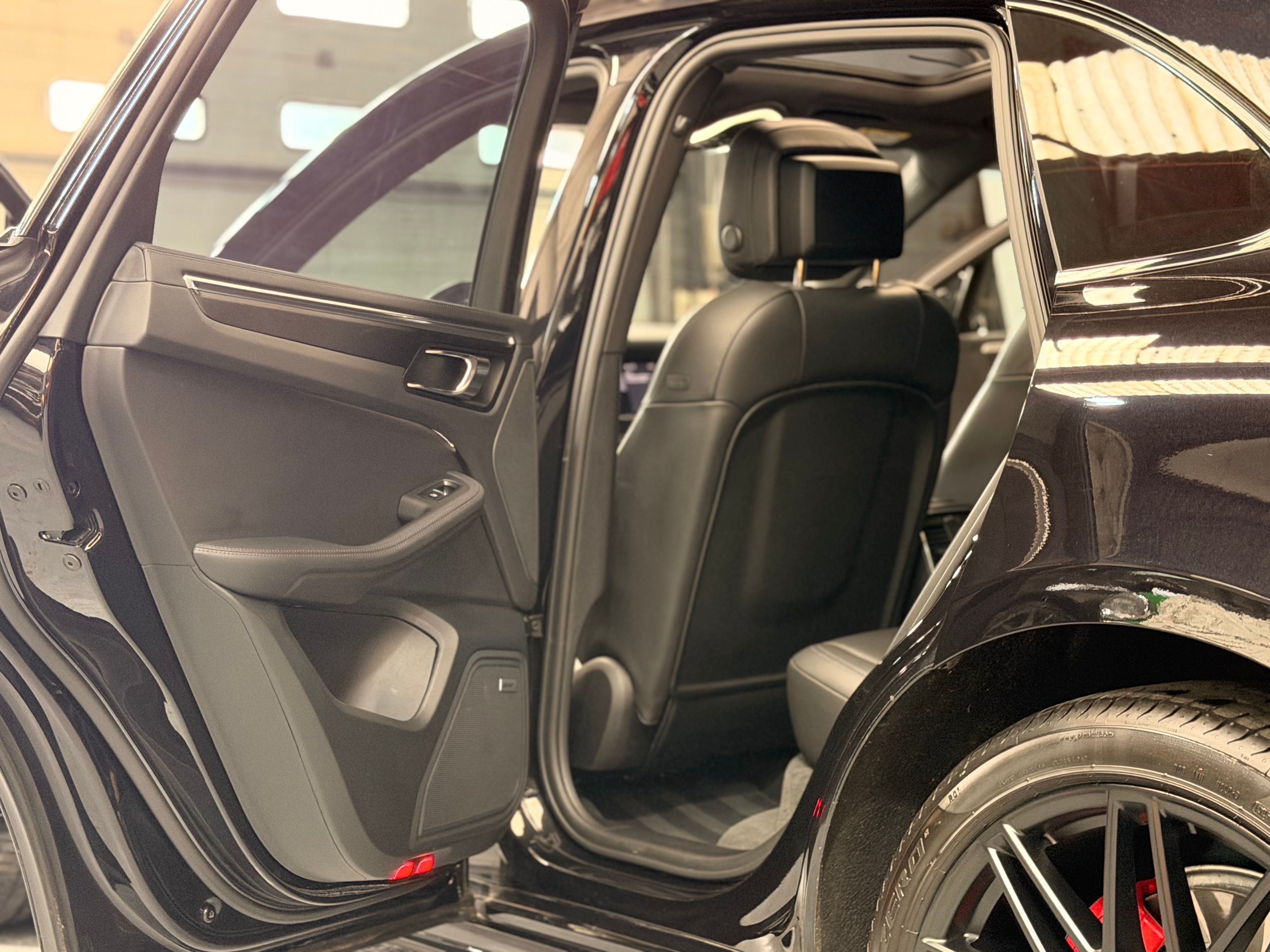 Porsche Macan GTS PDK 2.9 380cv  2022 66000 km France 2022 — vue arriere trois-quarts (14)