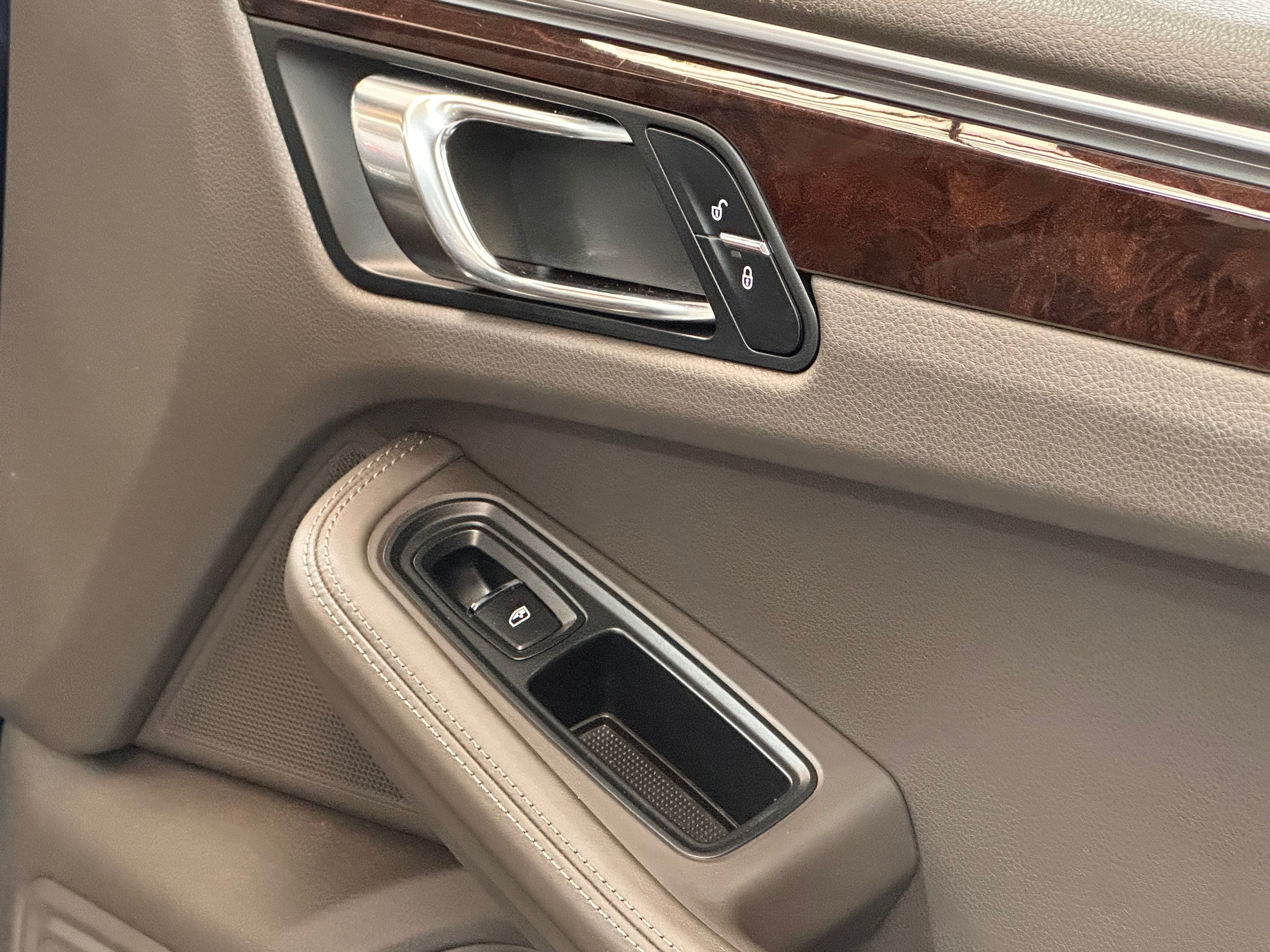 Porsche Macan S 2016 — detail (45)