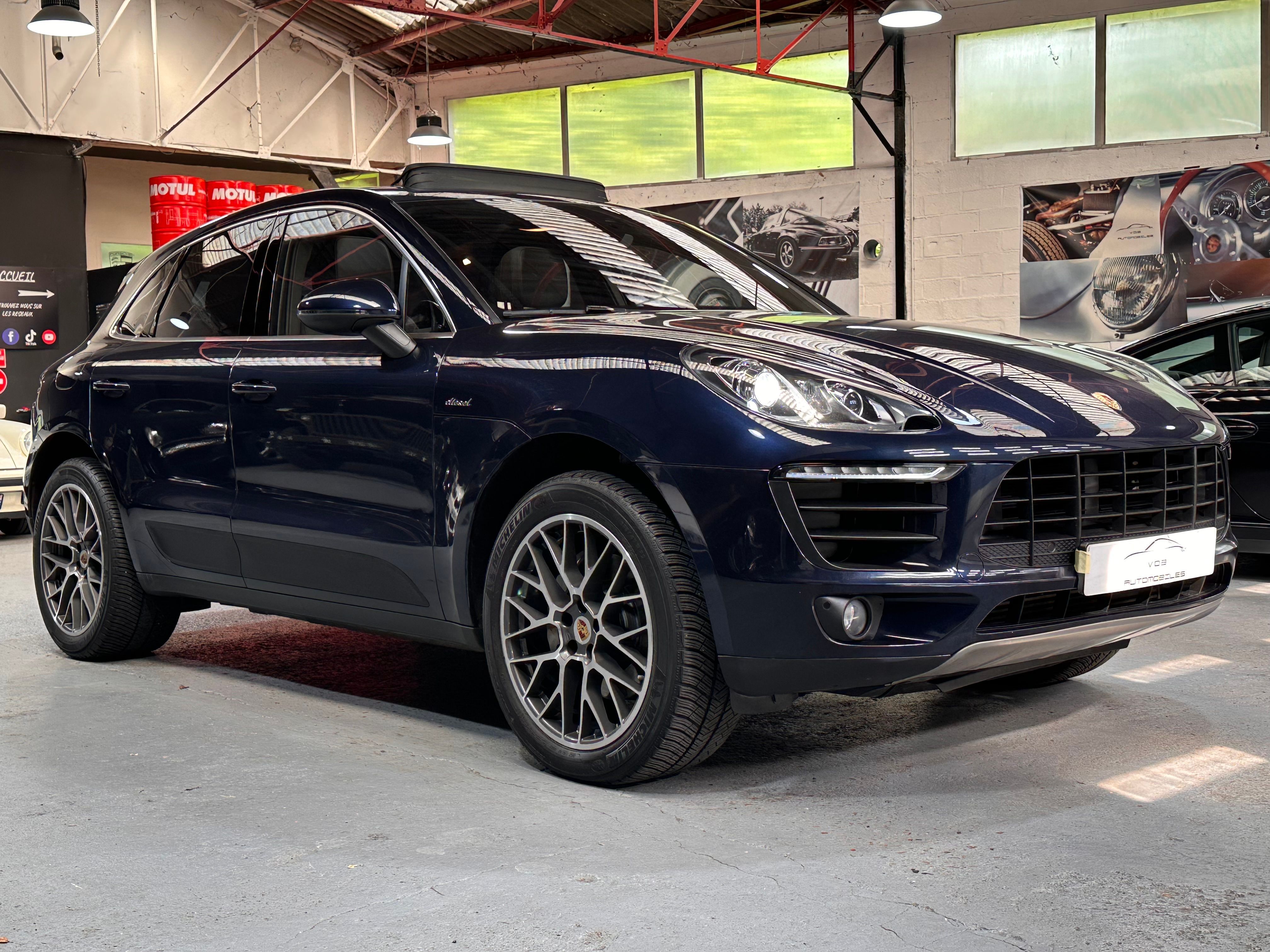 Porsche Macan S 2016 — vue avant trois-quarts (2)