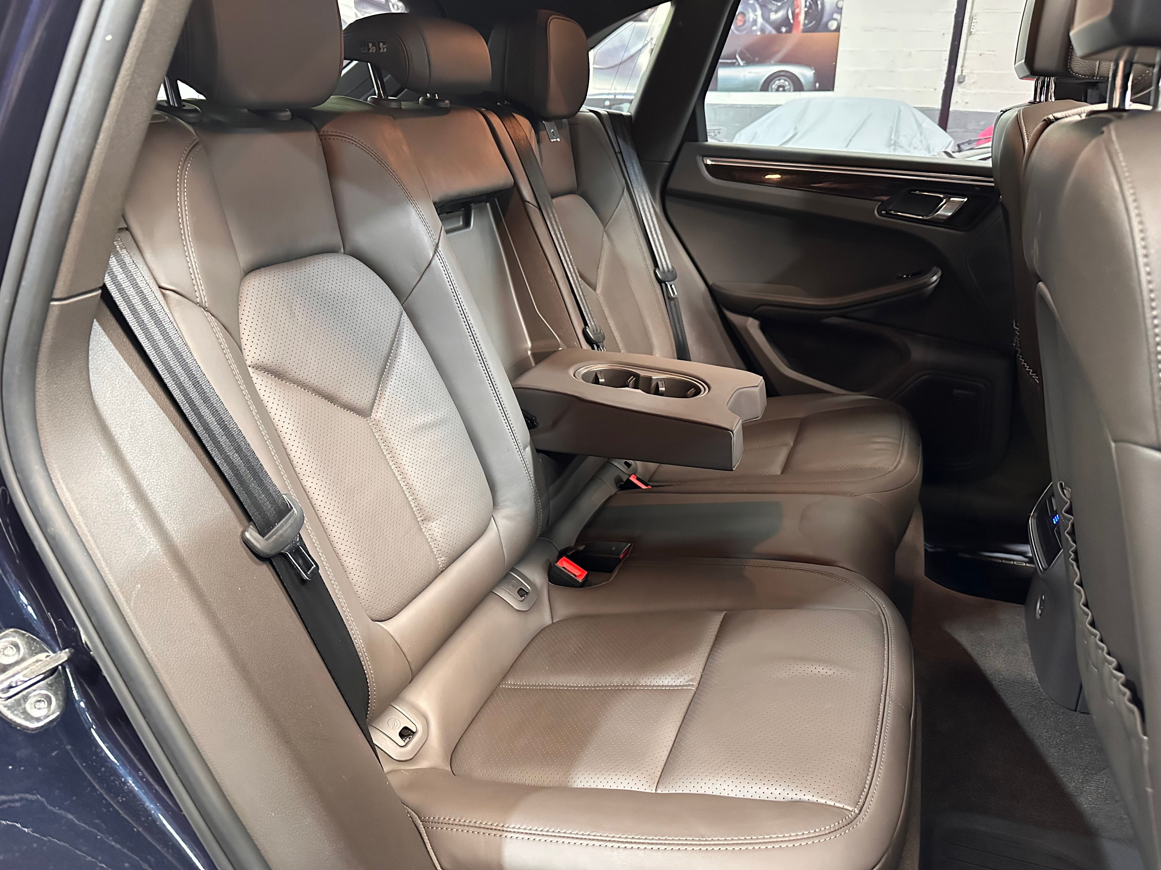 Porsche Macan S 2016 — sieges (23)
