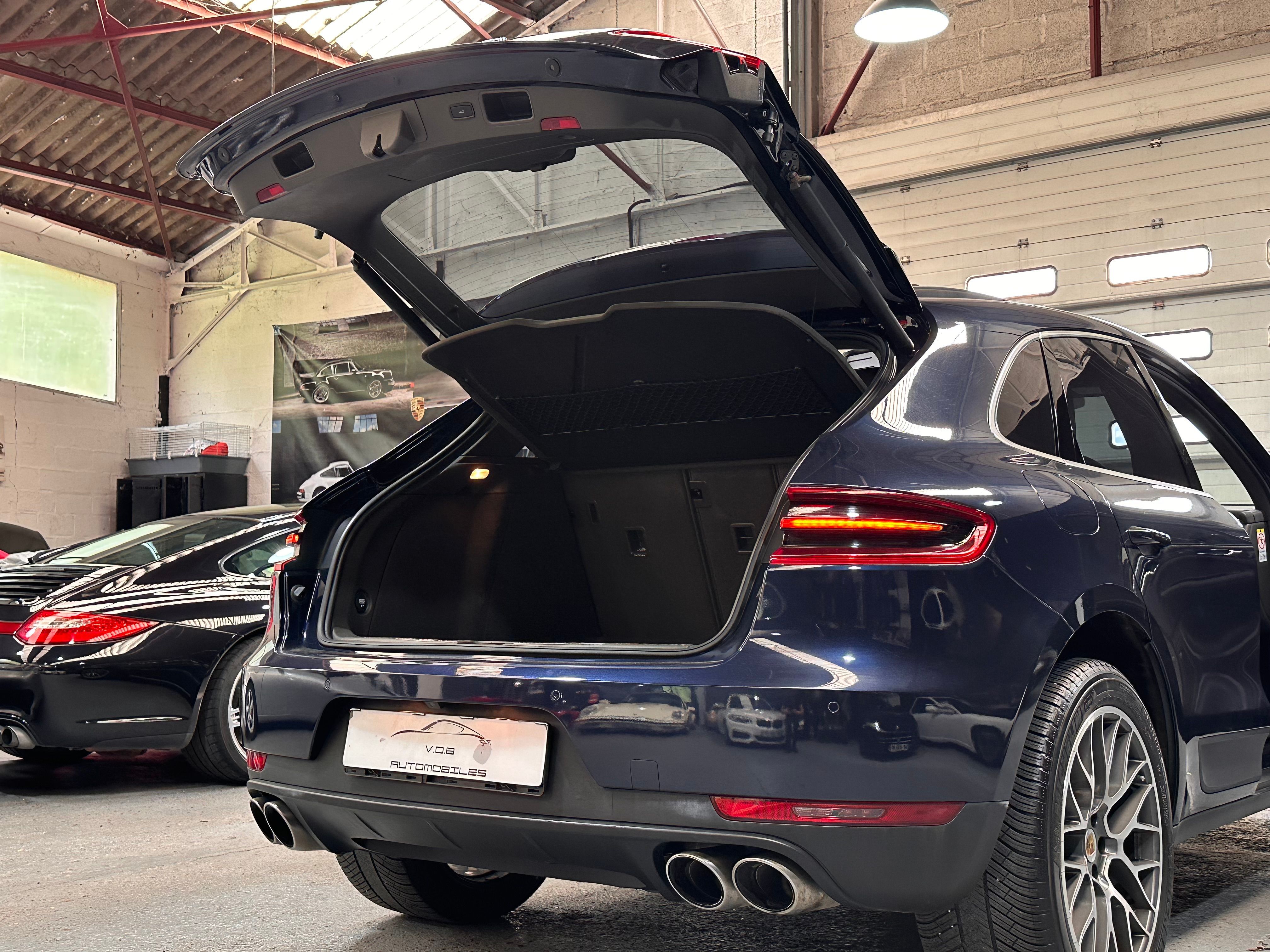 Porsche Macan S 2016 — vue arriere trois-quarts (13)