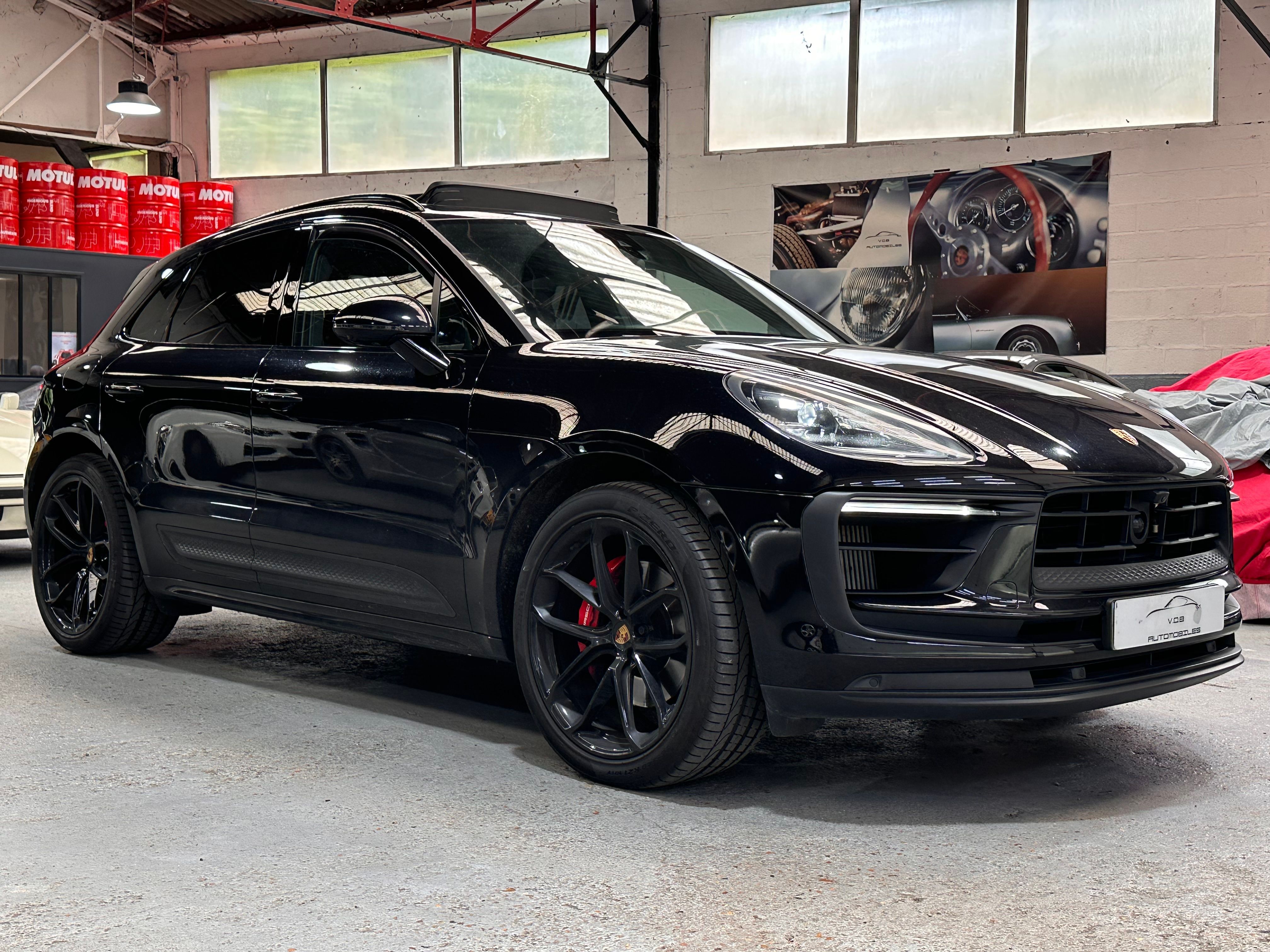 Porsche Macan S 2021 — vue avant trois-quarts (2)