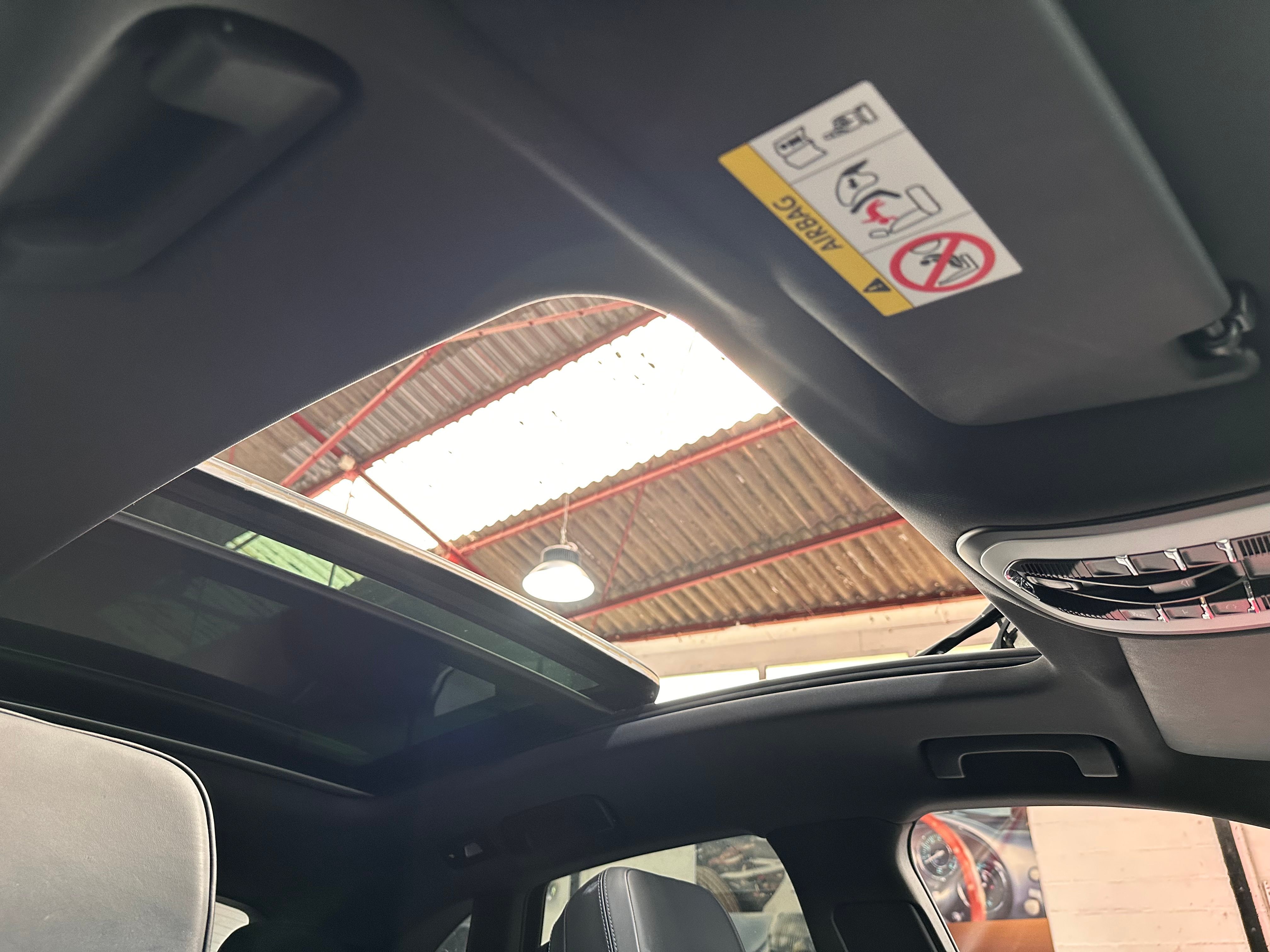 Porsche Macan S 2021 — photo (37)