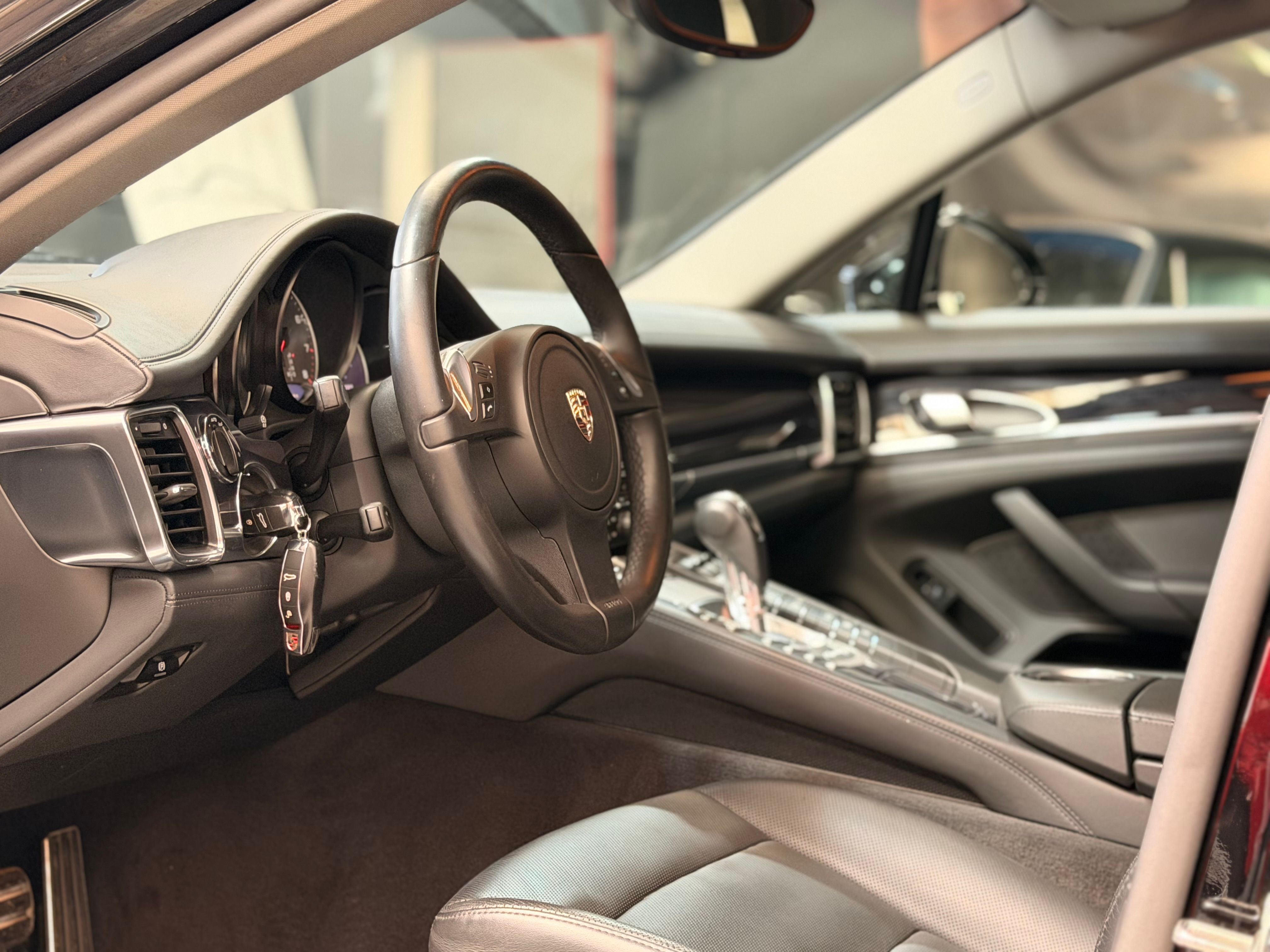 Porsche PANAMERA V8 4.8 400CV PDK /1Main 2010 — tableau de bord (17)