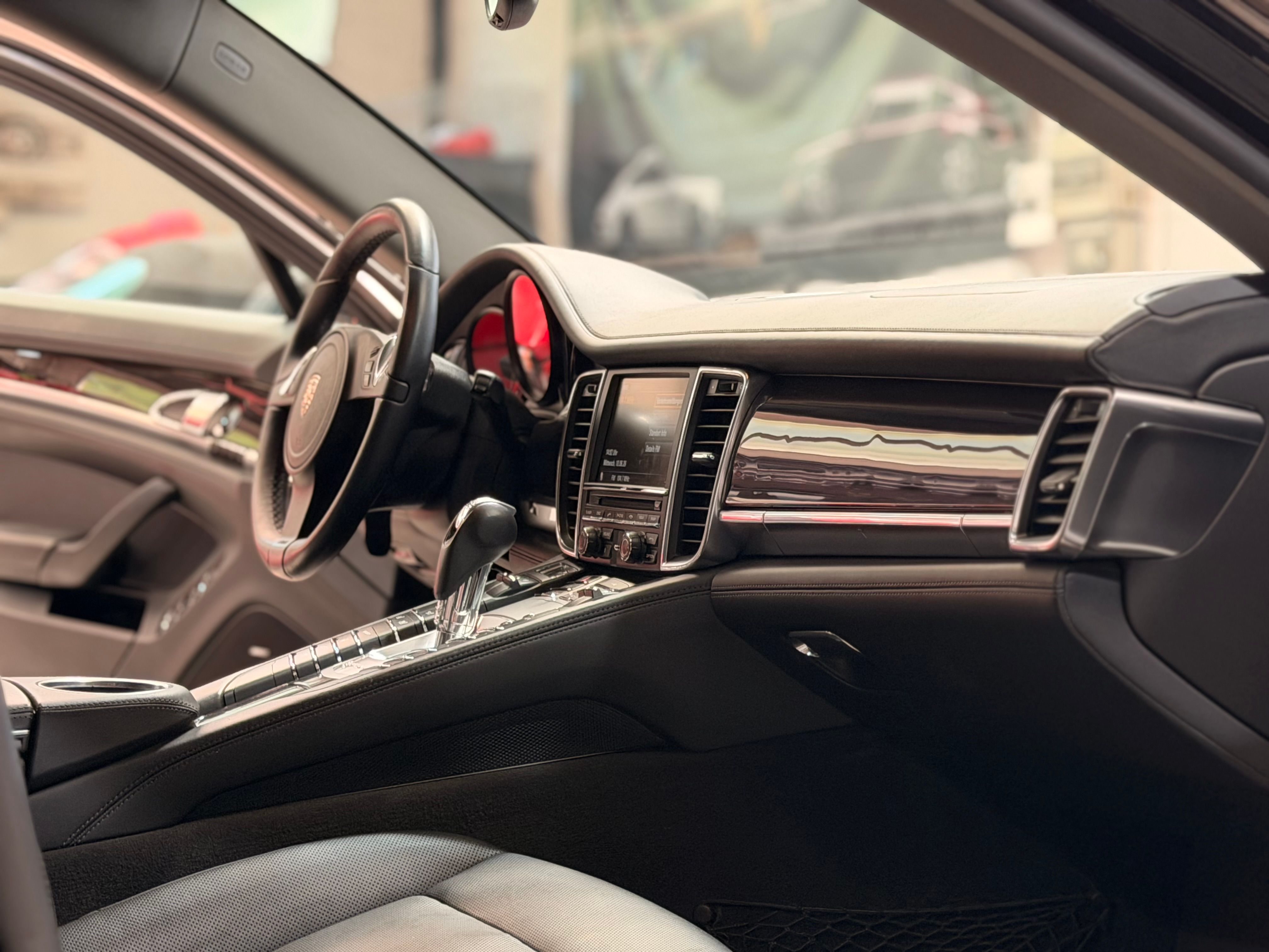 Porsche PANAMERA V8 4.8 400CV PDK /1Main 2010 — tableau de bord (19)