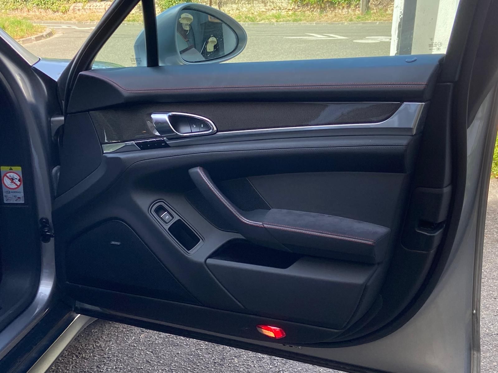 Porsche Panamera GTS 2014 — detail (34)