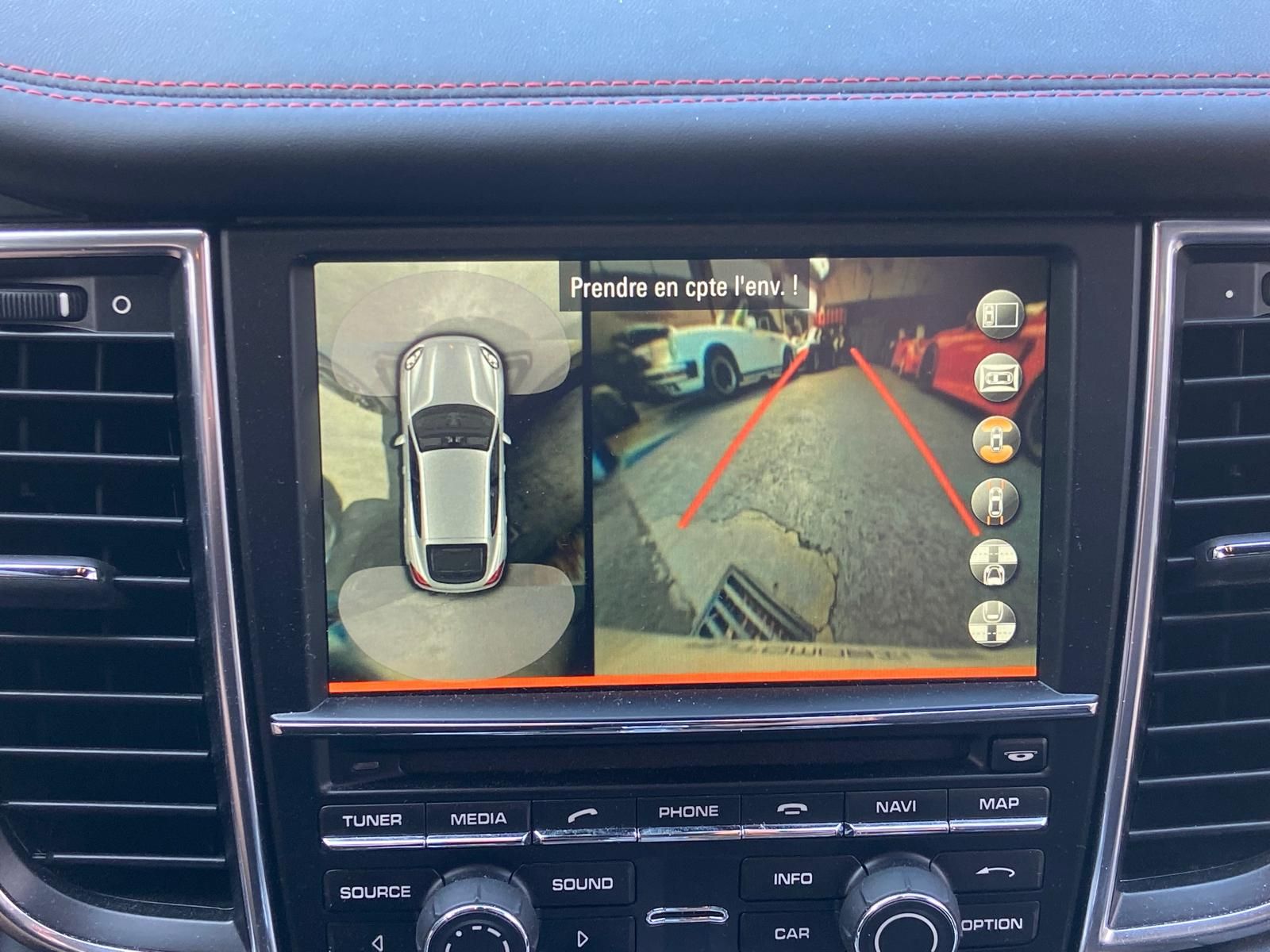Porsche Panamera GTS 2014 — detail (36)