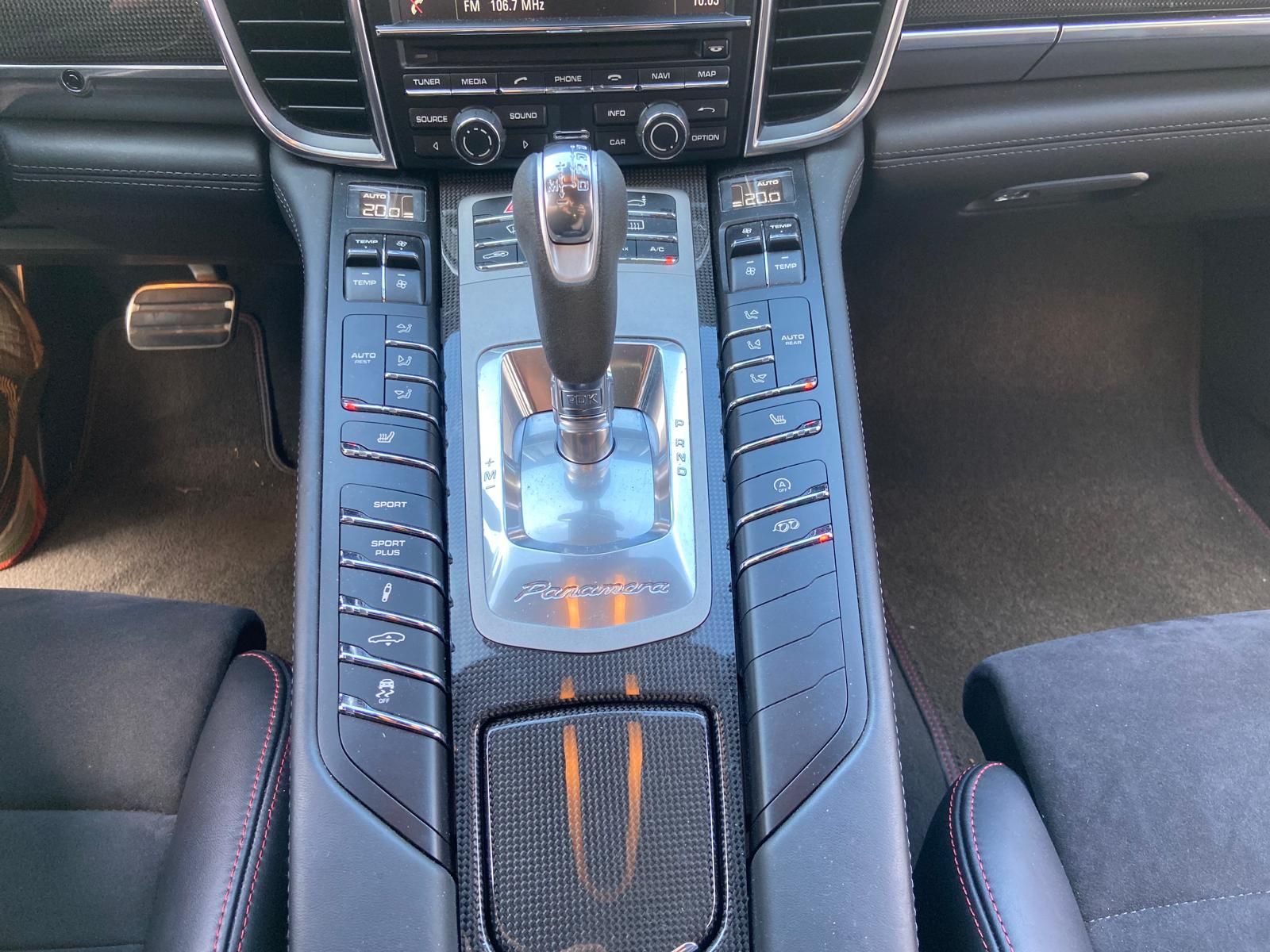 Porsche Panamera GTS 2014 — detail (32)