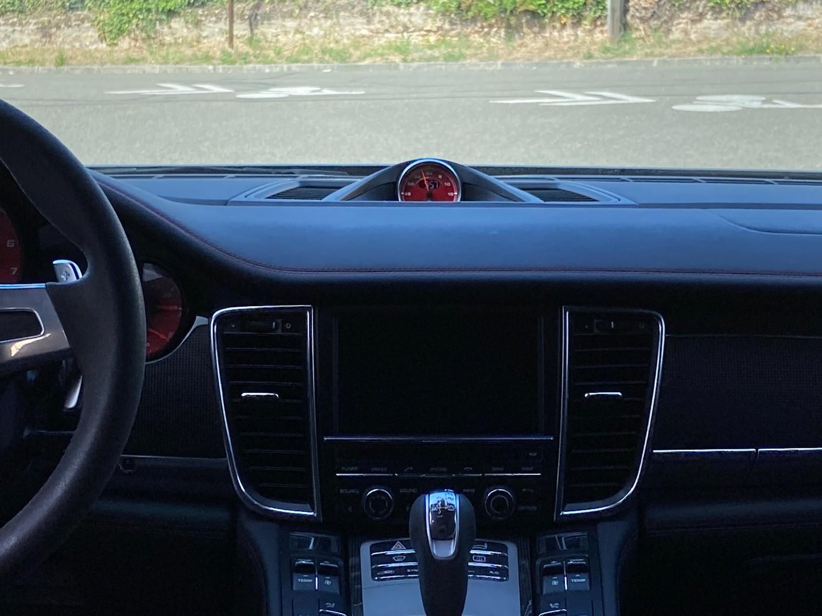 Porsche Panamera GTS 2014 — tableau de bord (23)