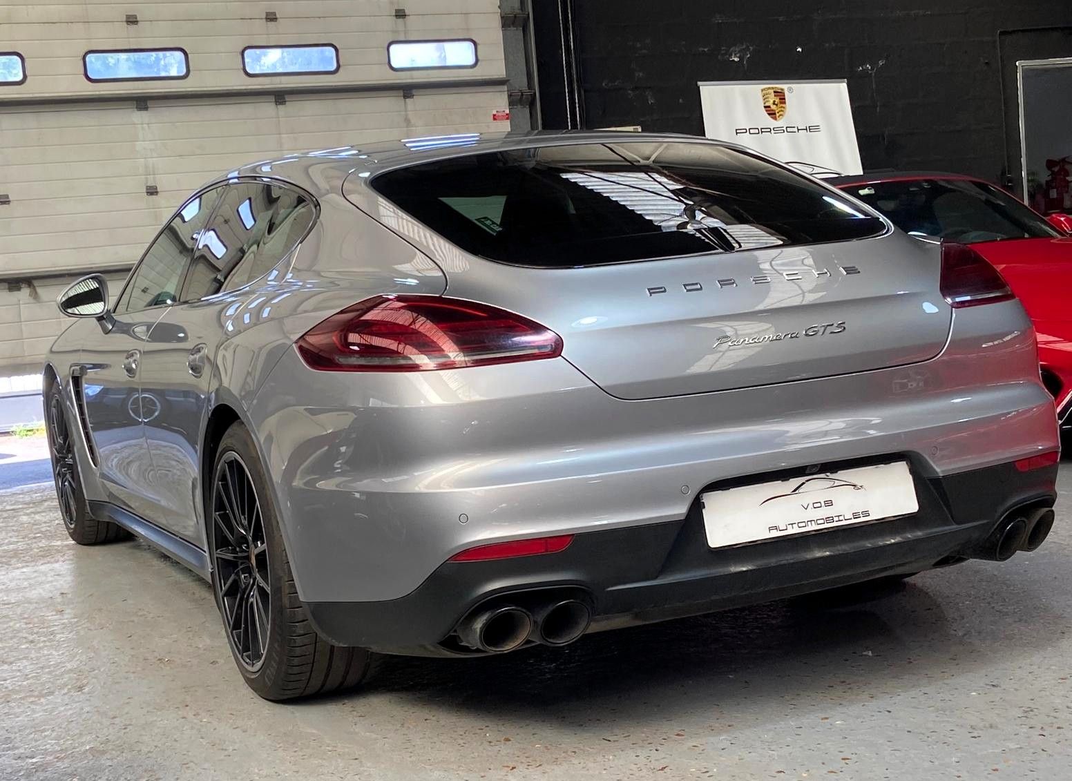 Porsche Panamera GTS 2014 — vue arriere trois-quarts (13)