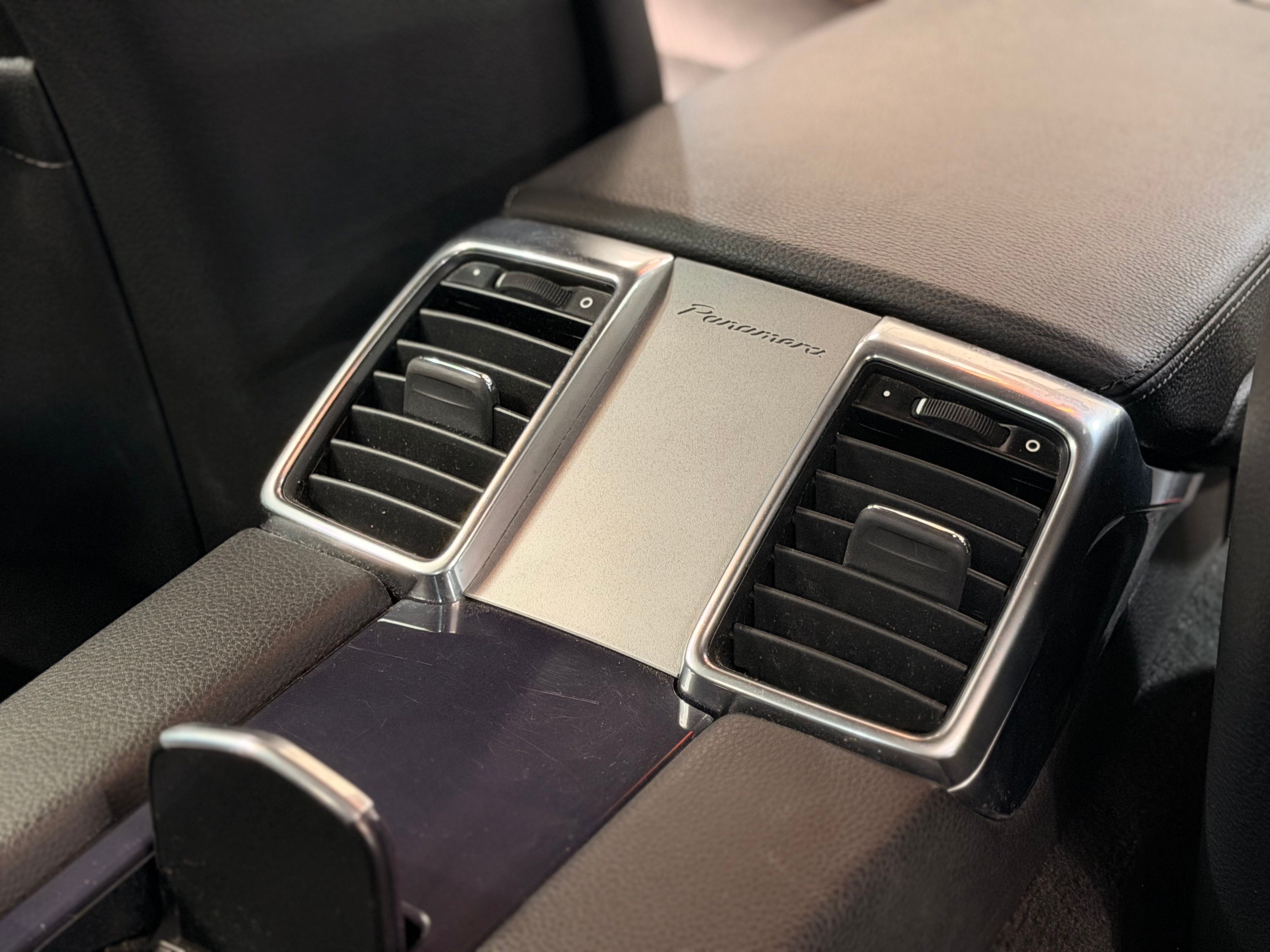 Porsche Panamera 4S 4.8 400cv PDK Superbe 2011 — photo (10)