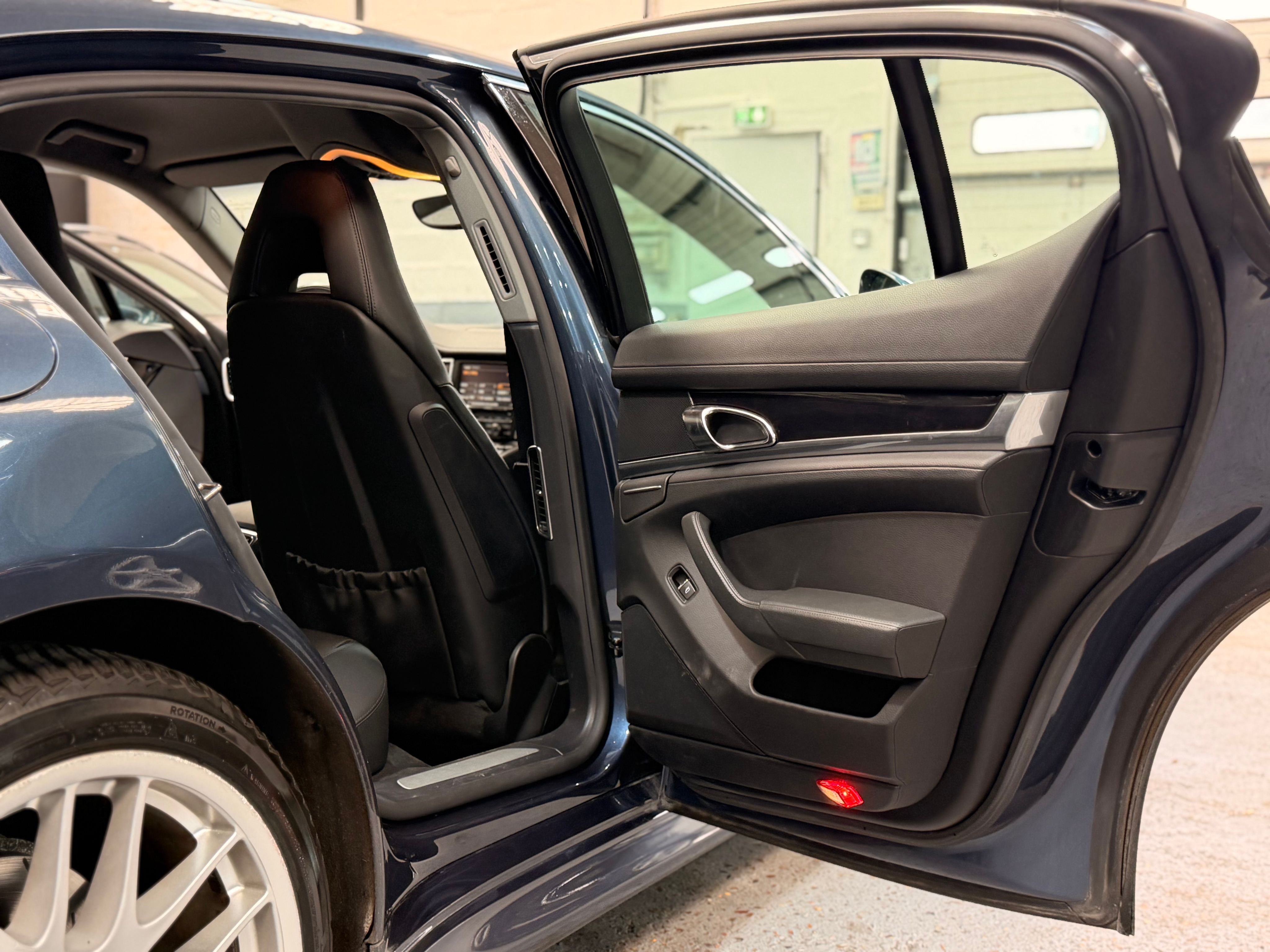 Porsche Panamera 4S 4.8 400cv PDK Superbe 2011 — photo (25)