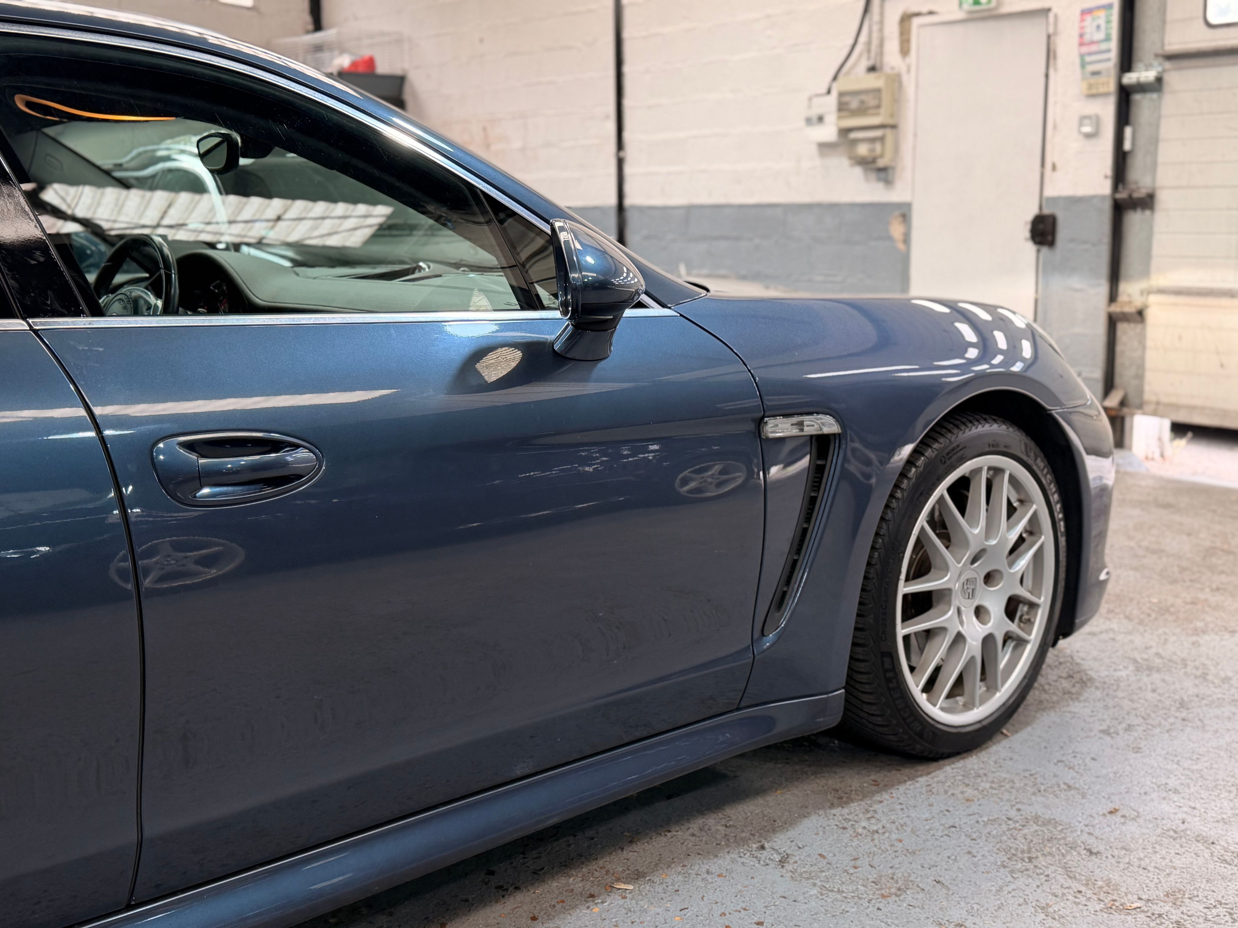 Porsche Panamera 4S 4.8 400cv PDK Superbe 2011 — photo (33)