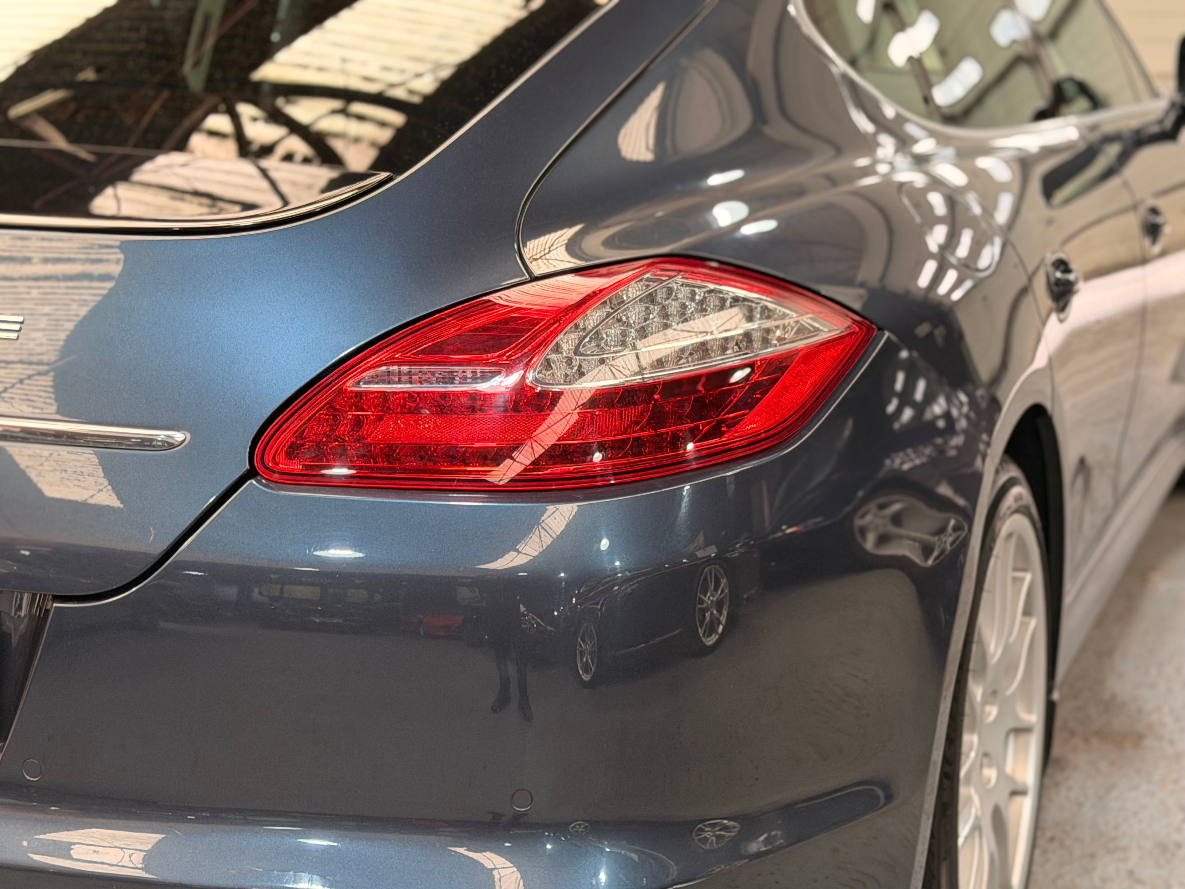 Porsche Panamera 4S 4.8 400cv PDK Superbe 2011 — photo (39)