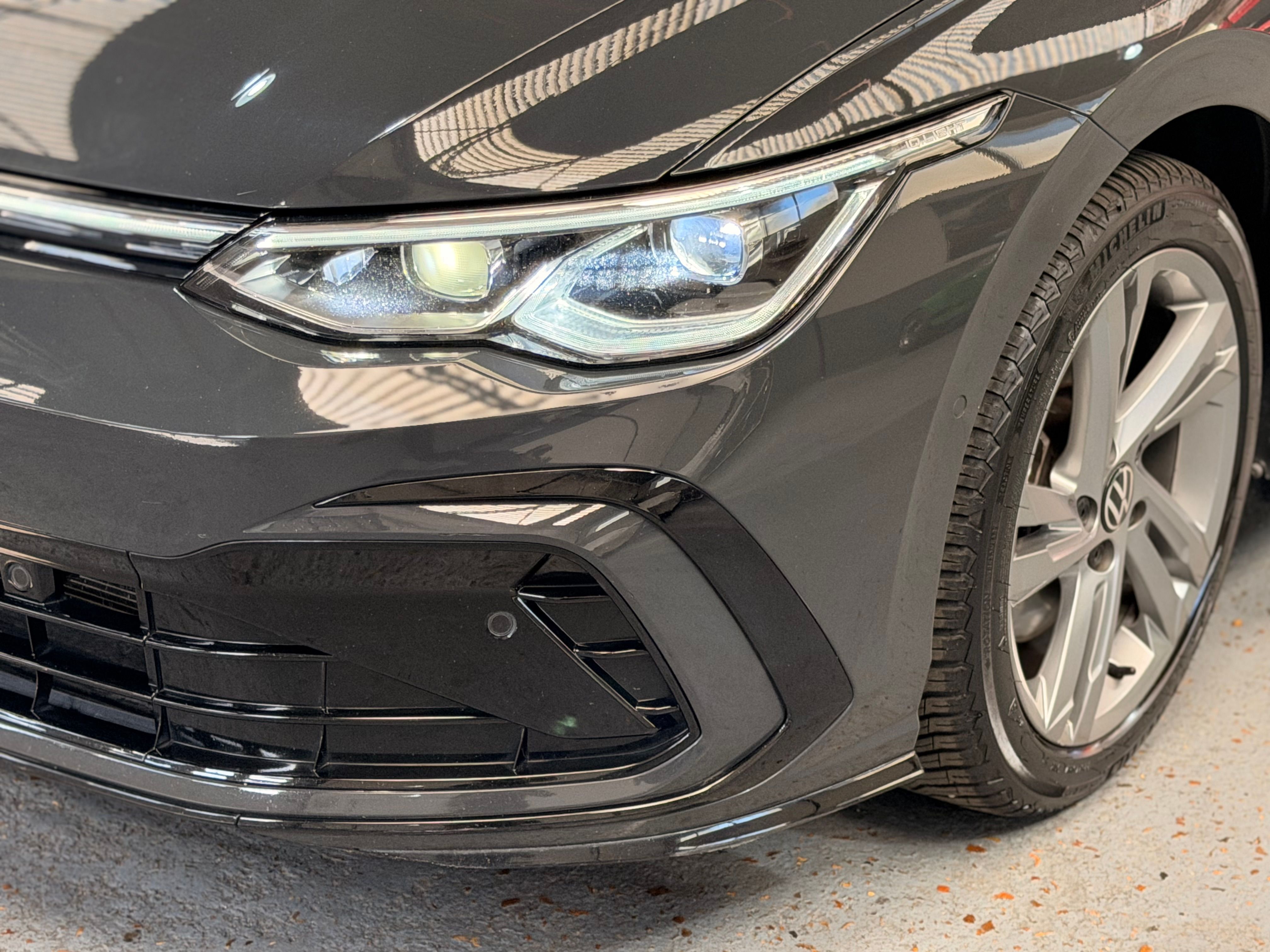 VOLKSWAGEN 1.5 eTSI 150 DSG7 R-LINE – DCC – MATRIX LED – HUD – TRAVEL ASSIST 2021 — photo (28)