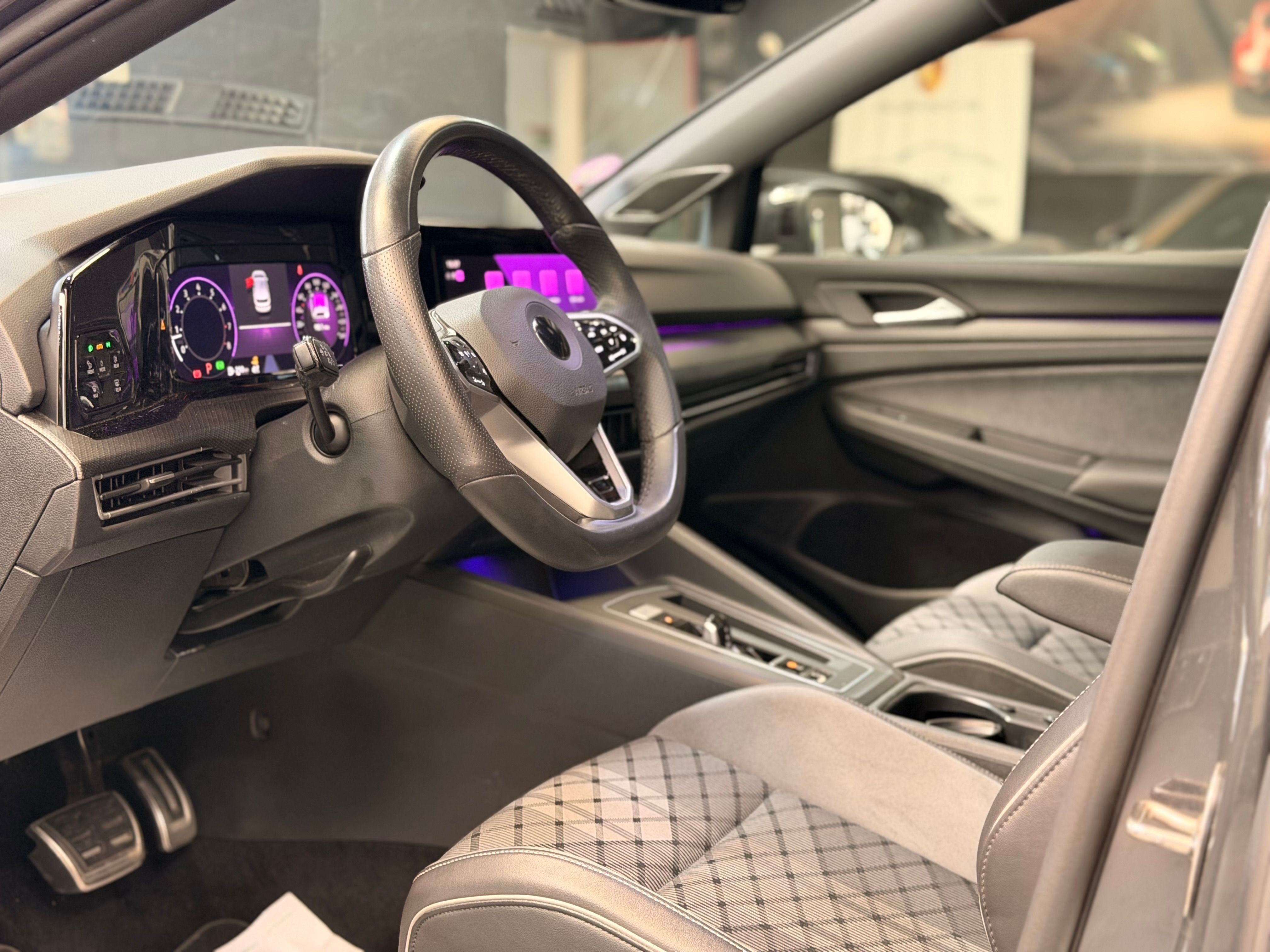 VOLKSWAGEN 1.5 eTSI 150 DSG7 R-LINE – DCC – MATRIX LED – HUD – TRAVEL ASSIST 2021 — photo (35)