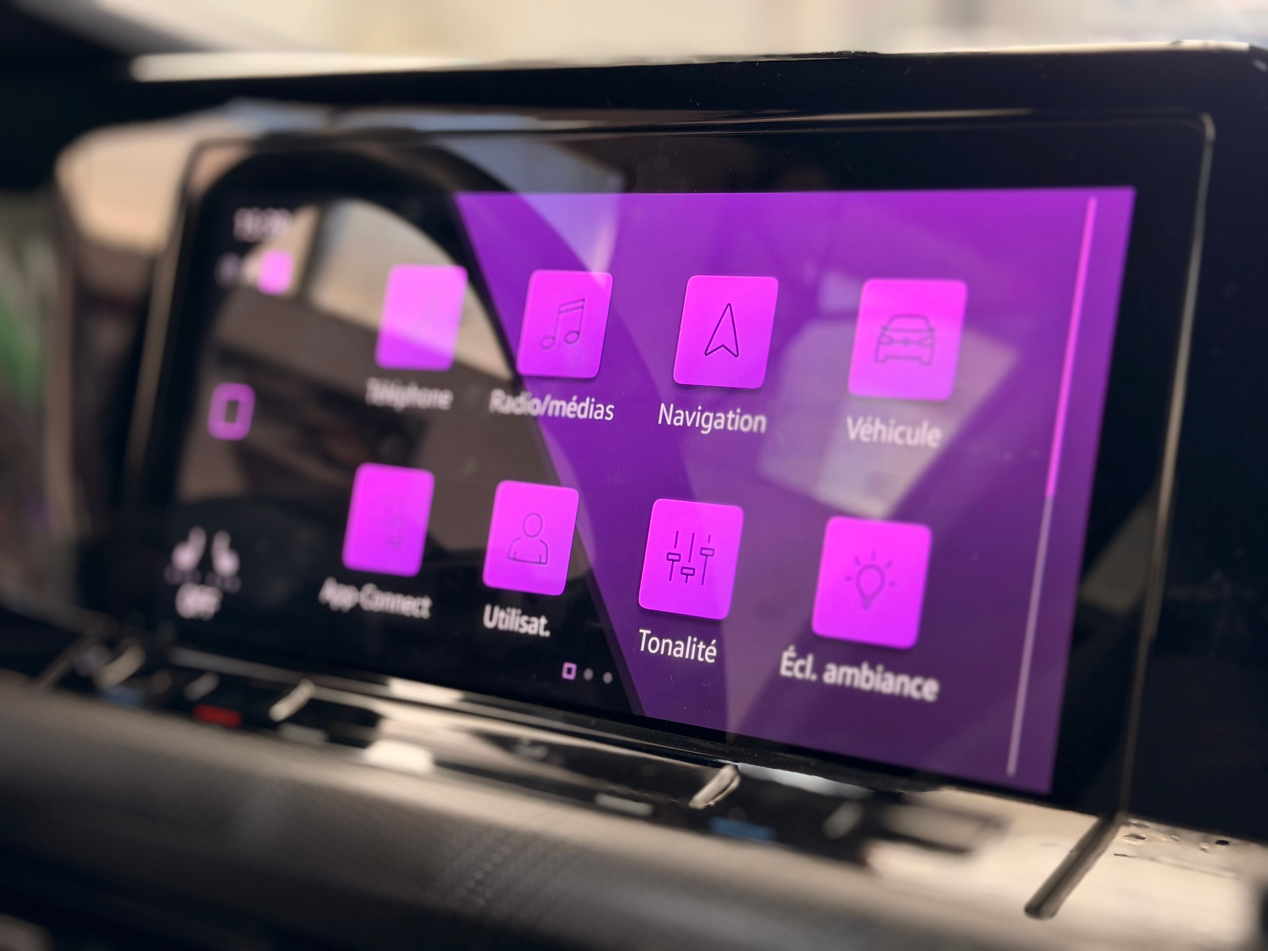 VOLKSWAGEN 1.5 eTSI 150 DSG7 R-LINE – DCC – MATRIX LED – HUD – TRAVEL ASSIST 2021 — photo (51)